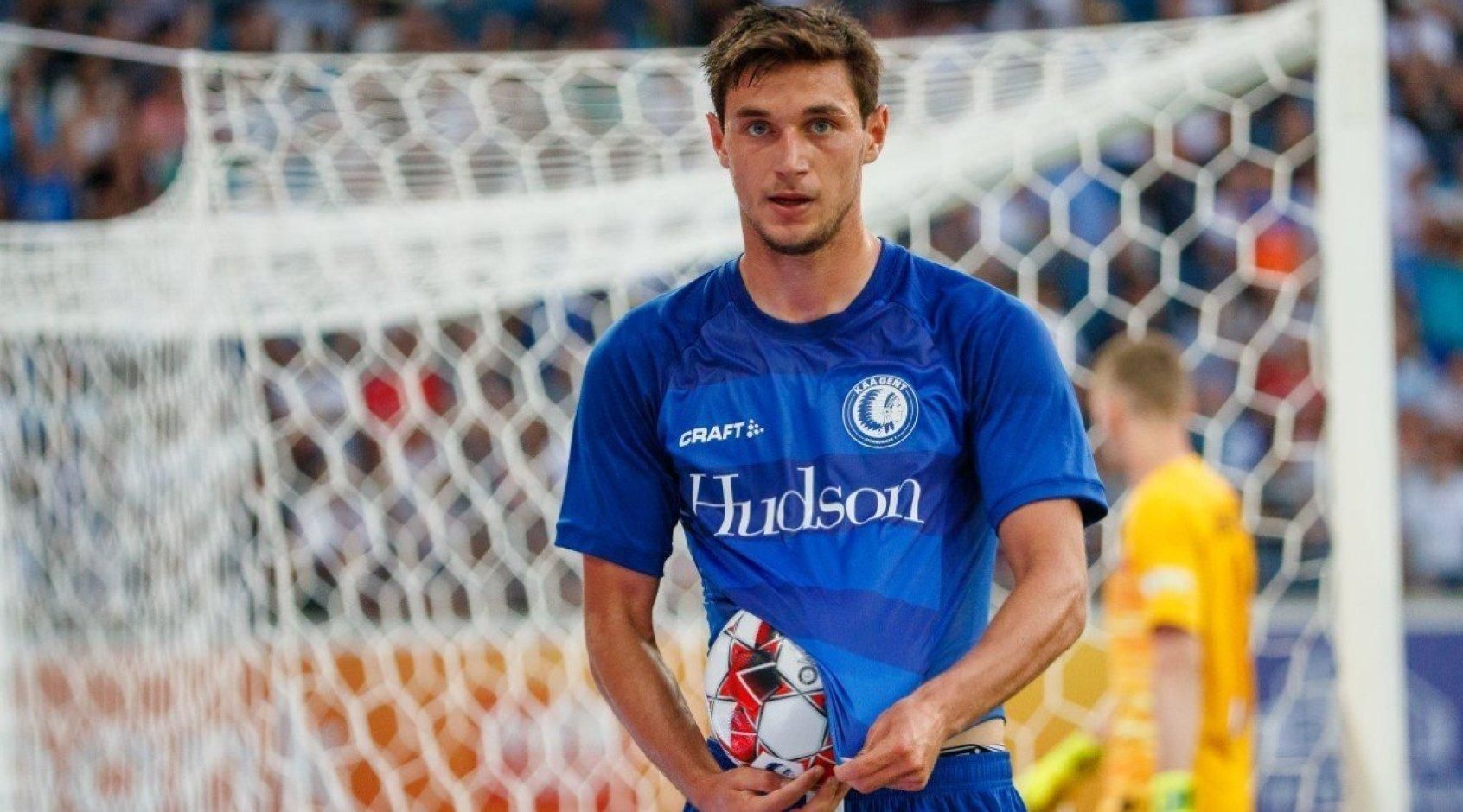 Футболіст збірної України Яремчук визнаний найкращим гравцем чемпіонату Бельгії у жовтні Футболіст збірної України Яремчук визнаний найкращим гравцем чемпіонату Бельгії у жовтні