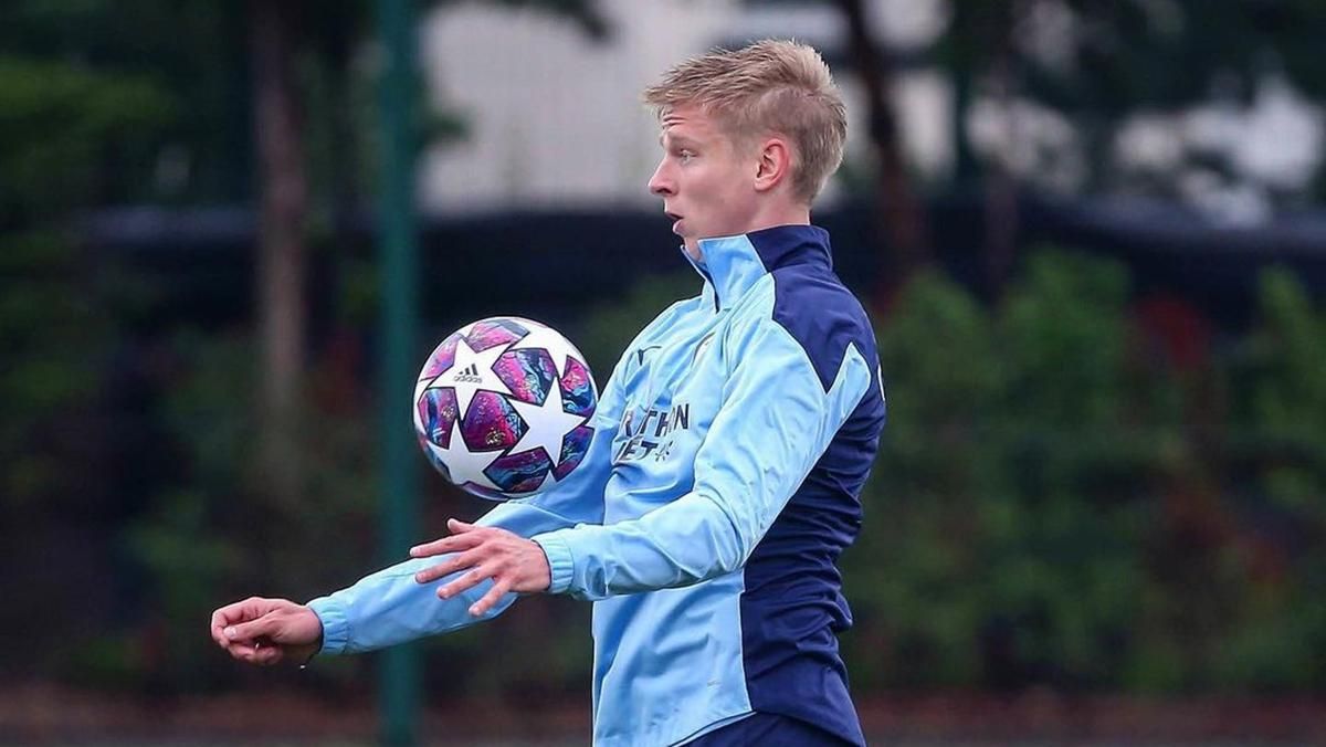 Хоть кто-то в семье на ты с мячом: Зинченко показал невероятную футбольную технику своих собак Хоть кто-то в семье на ты с мячом: Зинченко показал невероятную футбольную технику своих собак