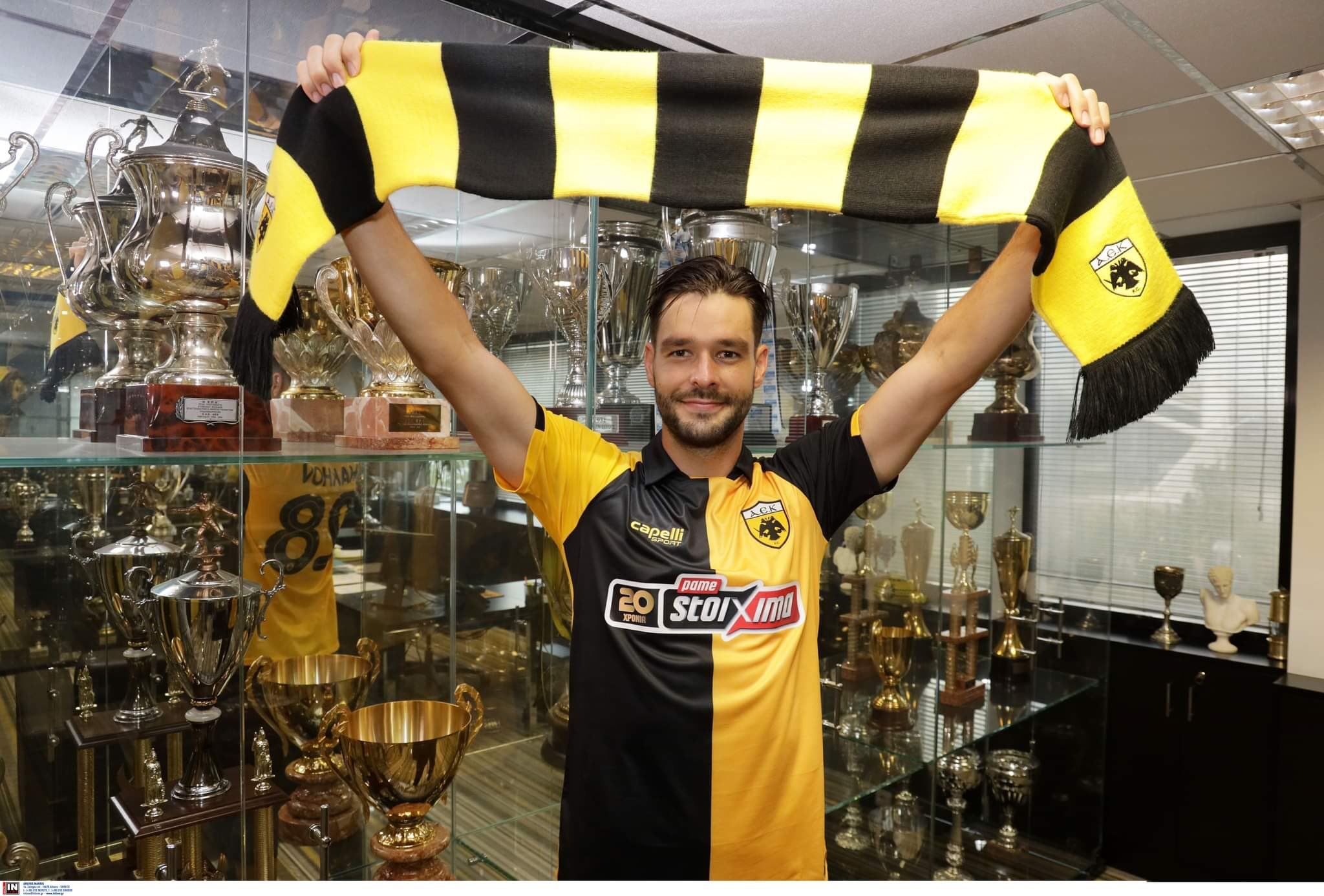 Игрок сборной Украины Шахов – в стартовом составе АЕК против "Зари" в Лиге Европы Игрок сборной Украины Шахов – в стартовом составе АЕК против "Зари" в Лиге Европы