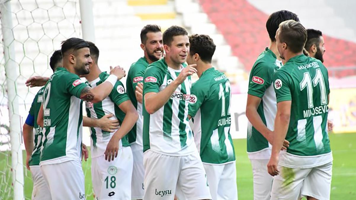 Кравець забил гол в ворота "Фенербахче" перед вызовом в сборную: видео Кравець забил гол в ворота "Фенербахче" перед вызовом в сборную: видео