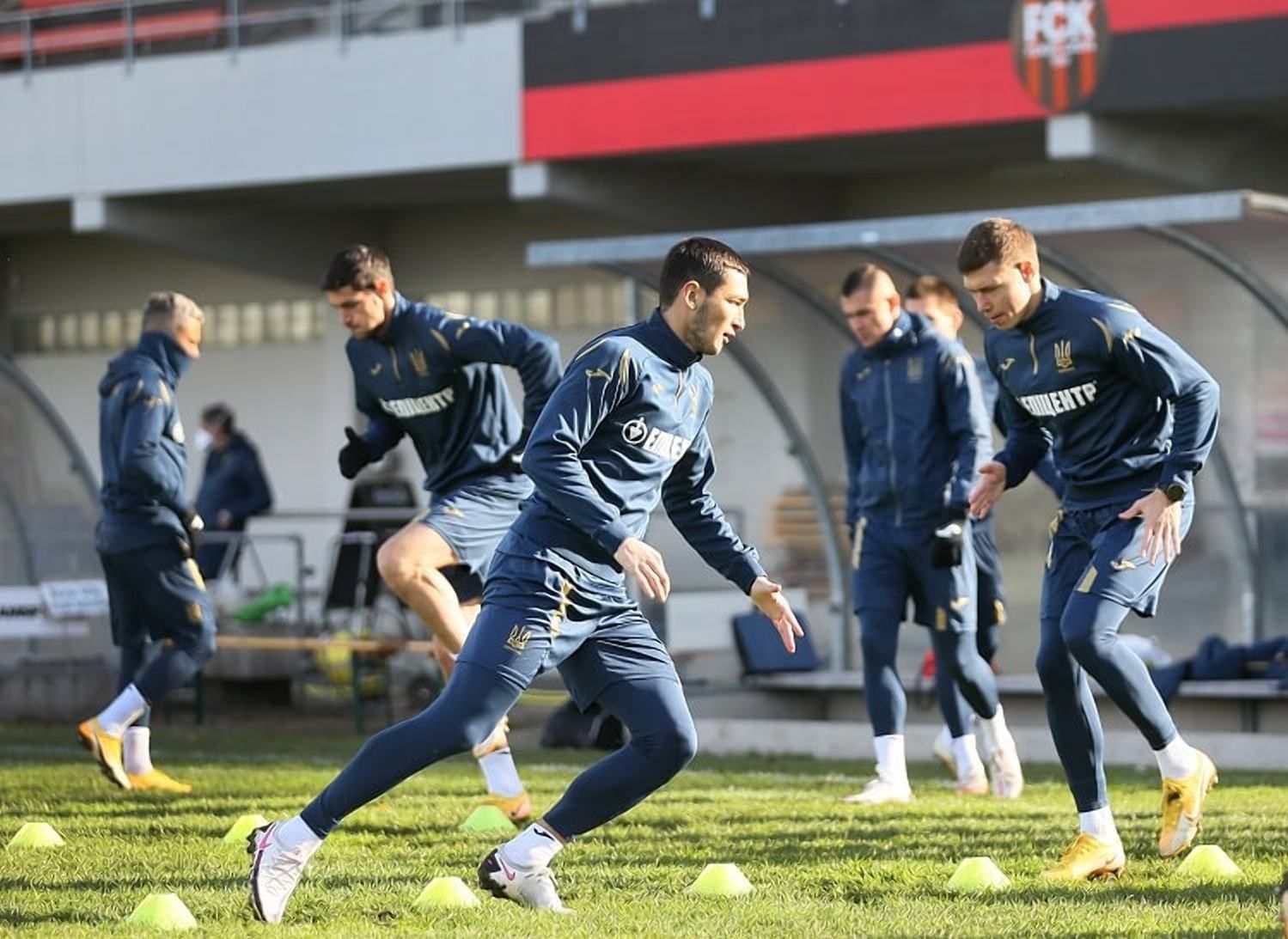 Швейцария и Украина сегодня не сыграют, – официальное решение - Сборная Швейцария и Украина сегодня не сыграют, – официальное решение - Сборная