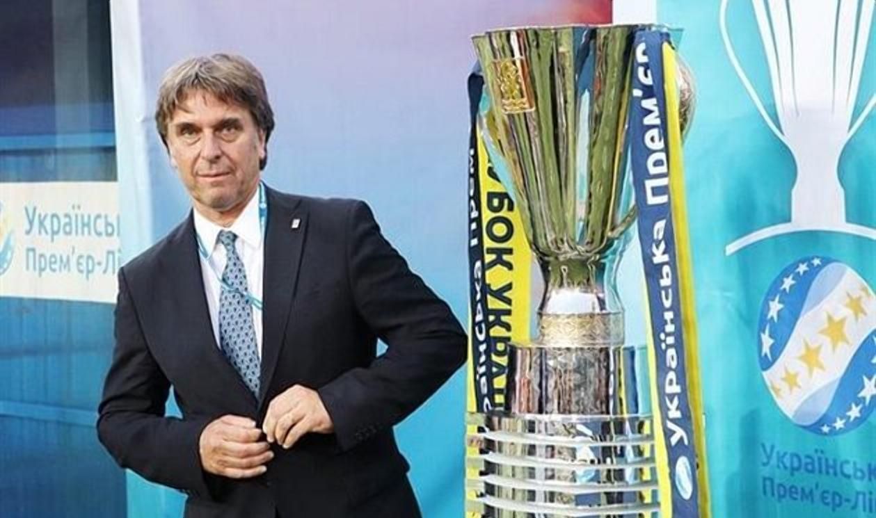 Гримм раскритиковал санврача Люцерна, который не позволил Украине сыграть со Швейцарией Гримм раскритиковал санврача Люцерна, который не позволил Украине сыграть со Швейцарией