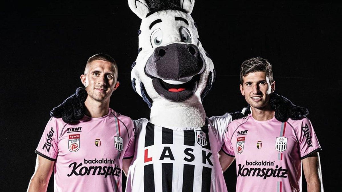 Чеберко помогает ЛАСКу забраться на вершину Чеберко помогает ЛАСКу забраться на вершину