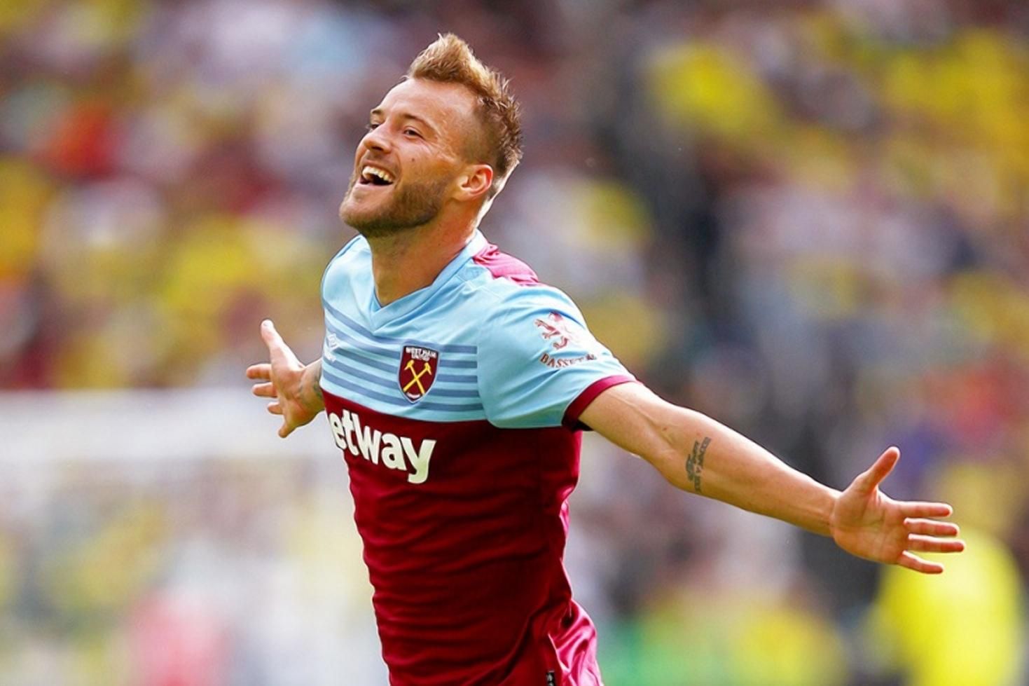 Ярмоленко вперше показав маленького сина – фото дня Ярмоленко вперше показав маленького сина – фото дня