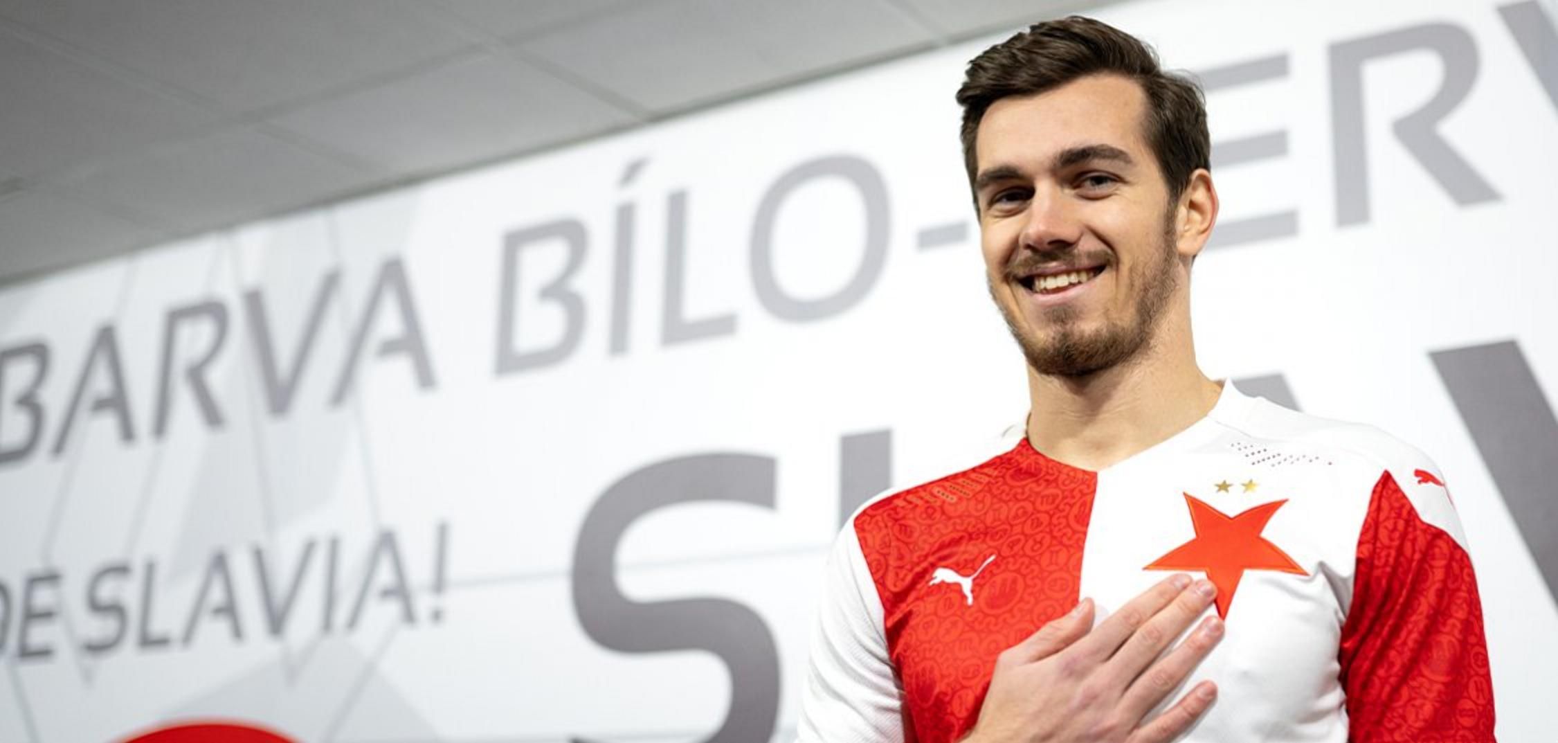 Качараба официально стал игроком Славии – команда претендует на чемпионство Чехии Качараба официально стал игроком Славии – команда претендует на чемпионство Чехии