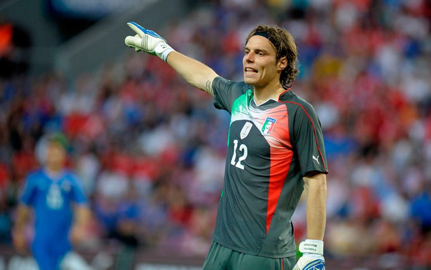 Ferrari – в мотлох: ексголкіпер збірної Італії став жертвою недобросовісного автомийника Ferrari – в мотлох: ексголкіпер збірної Італії став жертвою недобросовісного автомийника