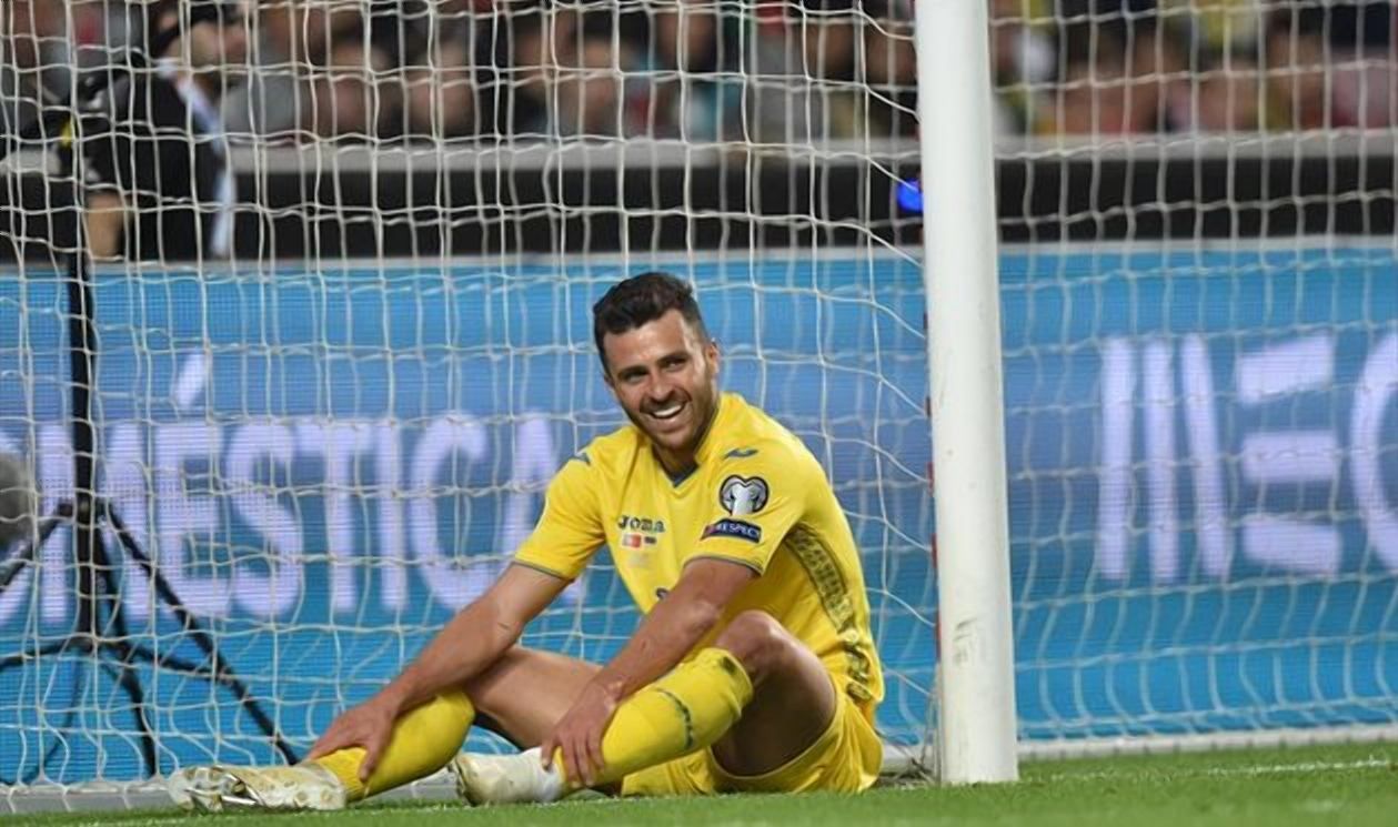 Мораес сменил имидж: как сейчас выглядит форвард сборной Мораес сменил имидж: как сейчас выглядит форвард сборной