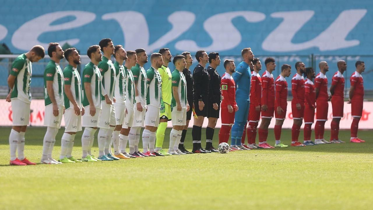 Коньяспор розійшовся миром у рідних стінах – Кравець залишився в тіні Коньяспор розійшовся миром у рідних стінах – Кравець залишився в тіні