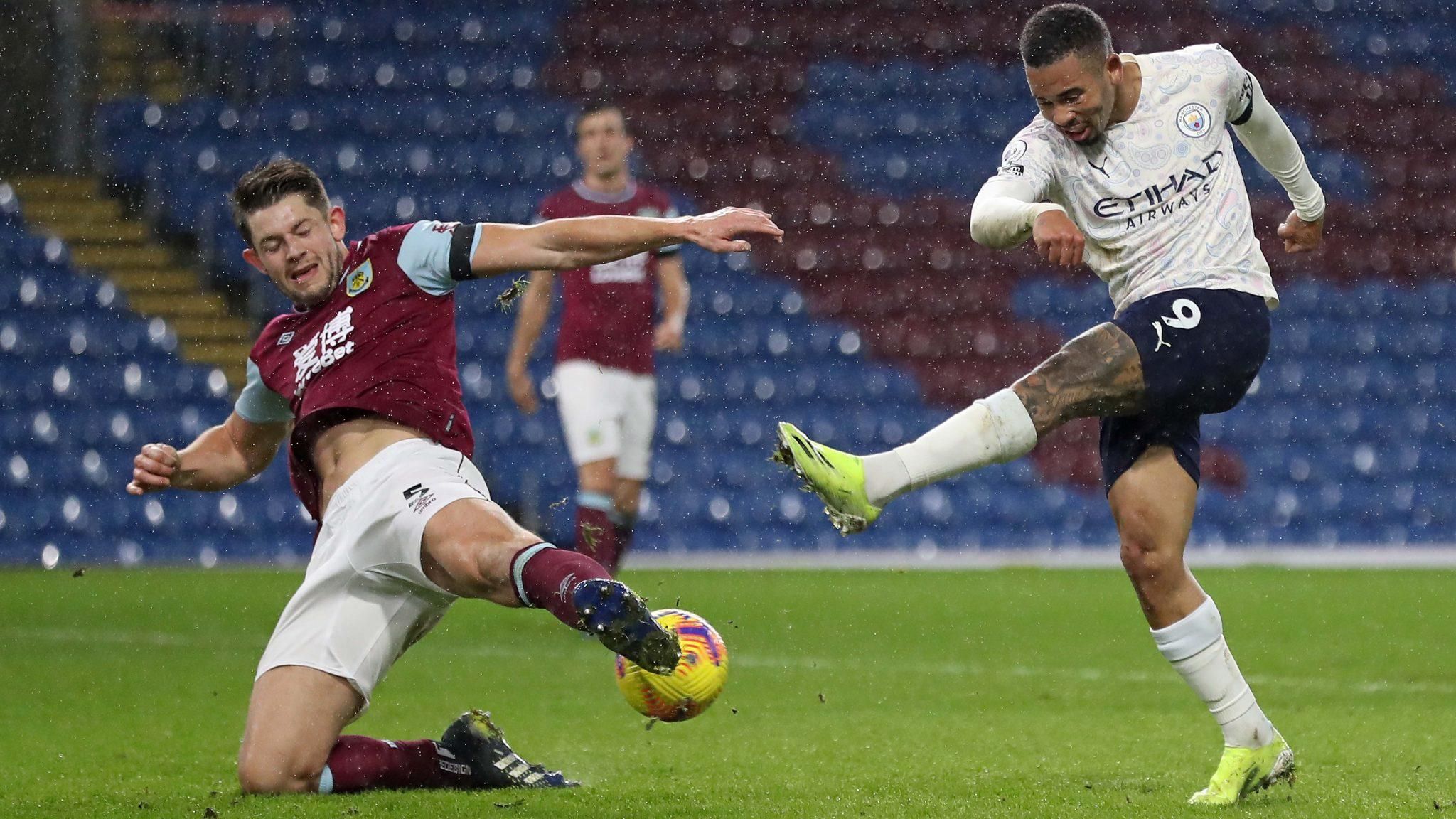 Манчестер Сіті здобув чергову перемогу, Зінченко зіграв у півзахисті Манчестер Сіті здобув чергову перемогу, Зінченко зіграв у півзахисті