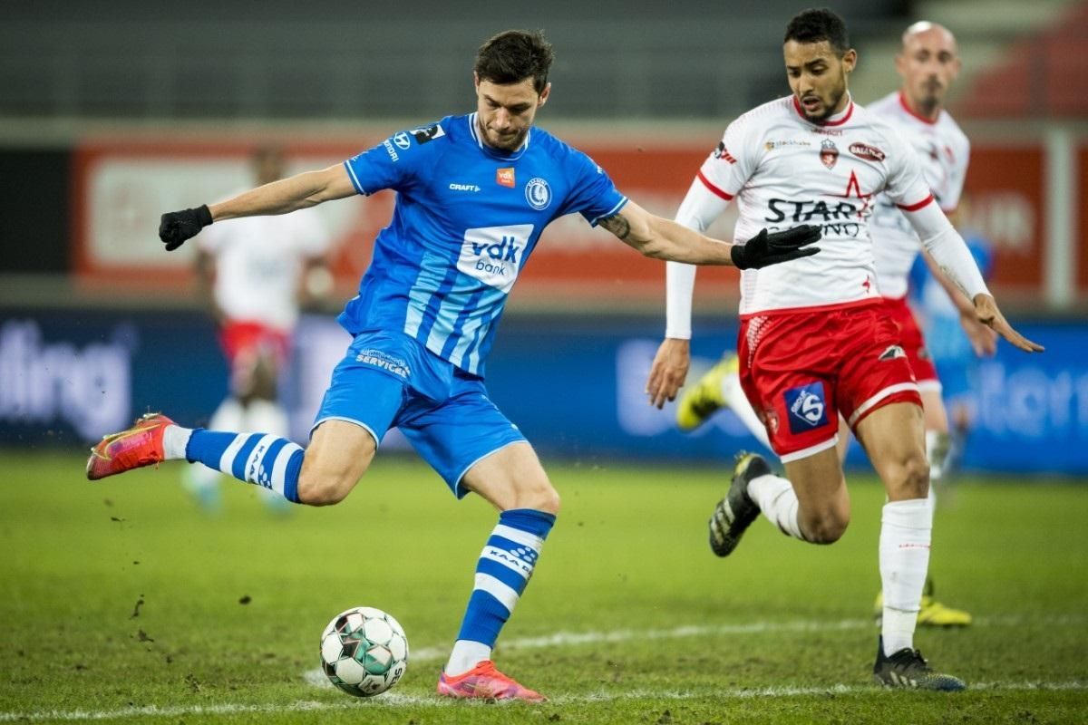 Яремчук забив у другому матчі за тиждень – цього разу Гент не переміг: відео Яремчук забив у другому матчі за тиждень – цього разу Гент не переміг: відео