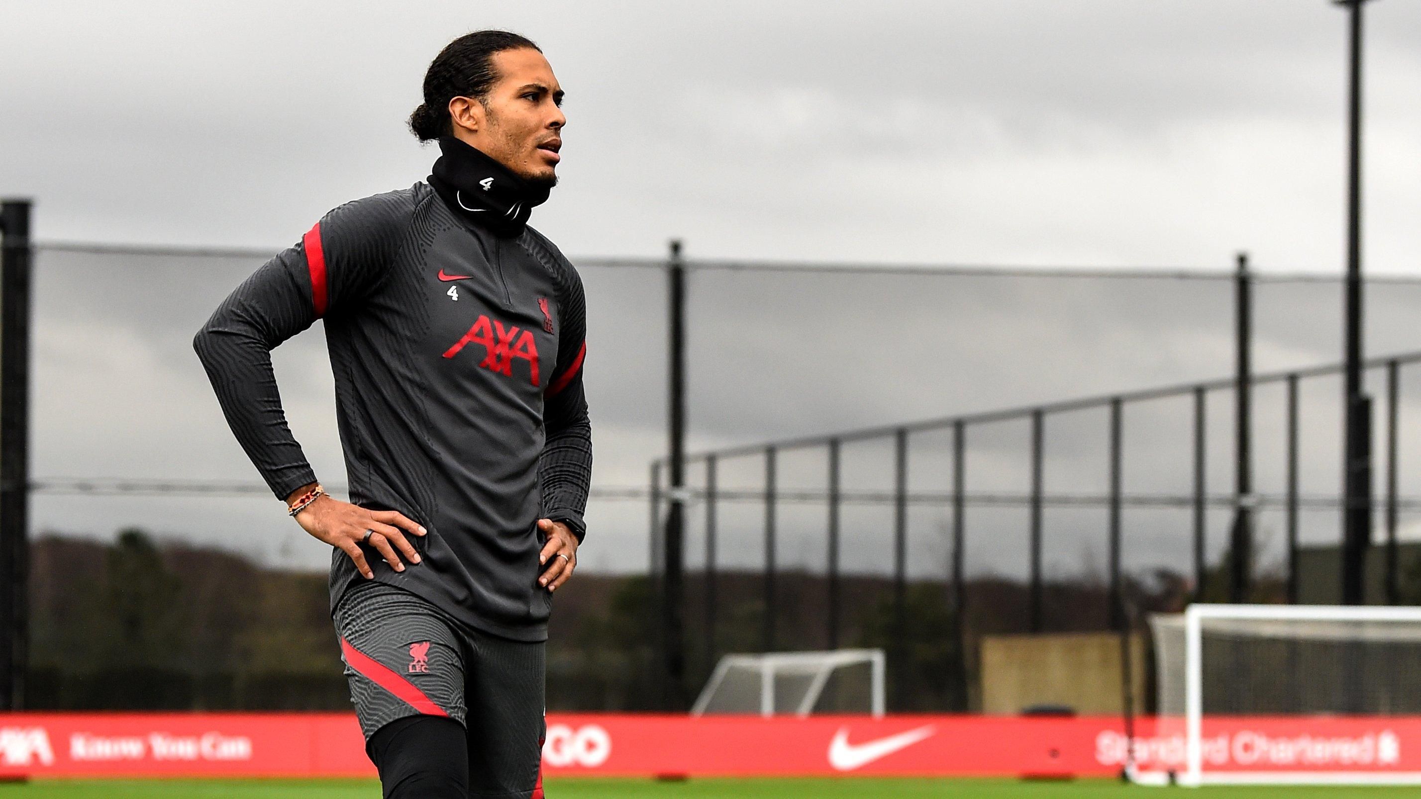 Ван Дейк повернувся на поле: чого чекати збірній України Ван Дейк повернувся на поле: чого чекати збірній України