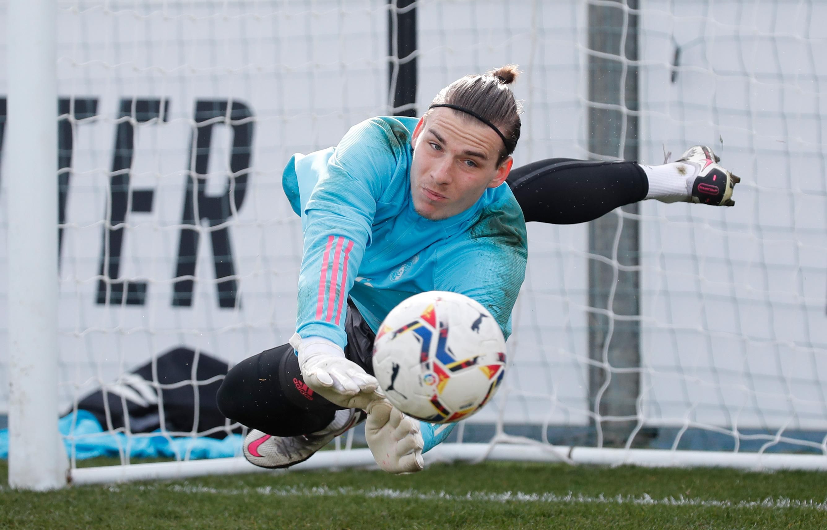 Лунін налаштований влітку покинути Реал – іспанський ЗМІ Лунін налаштований влітку покинути Реал – іспанський ЗМІ