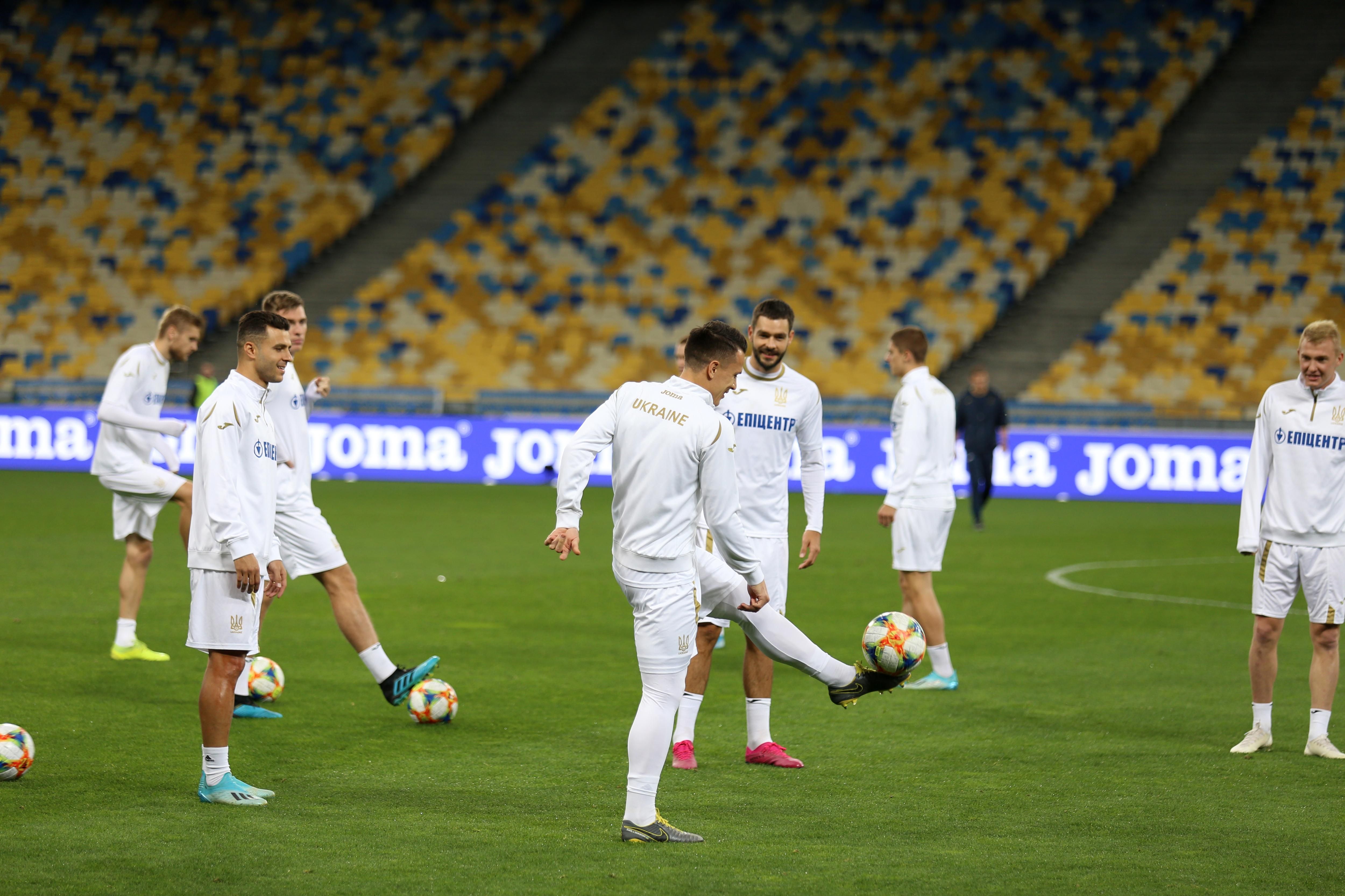 Франция – Украина: тренер чемпионов мира выделил самых креативных игроков "желто-синих" Франция – Украина: тренер чемпионов мира выделил самых креативных игроков "желто-синих"