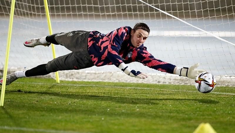 Лунин может уйти из Реала – "королевский клуб" имеет только одно условие и дает украинцу выбор Лунин может уйти из Реала – "королевский клуб" имеет только одно условие и дает украинцу выбор