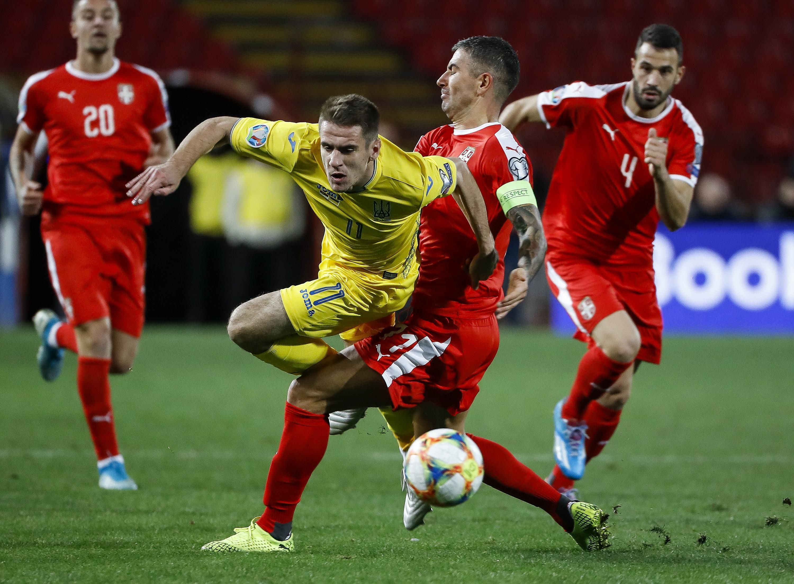 Стали известны сроки возвращения на поле Цыганкова и Беседина Стали известны сроки возвращения на поле Цыганкова и Беседина