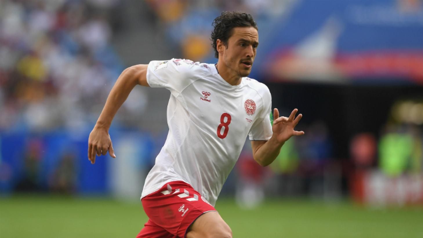 Чудо-гол: звезда сборной Дании отличился шедевром на тренировке Чудо-гол: звезда сборной Дании отличился шедевром на тренировке