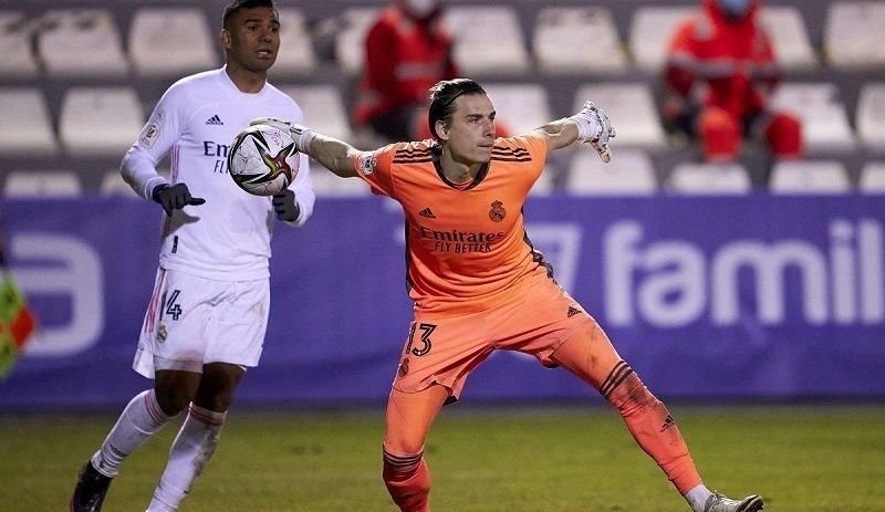 Лунин попал в список игроков Реала на матч против Ливерпуля Лунин попал в список игроков Реала на матч против Ливерпуля