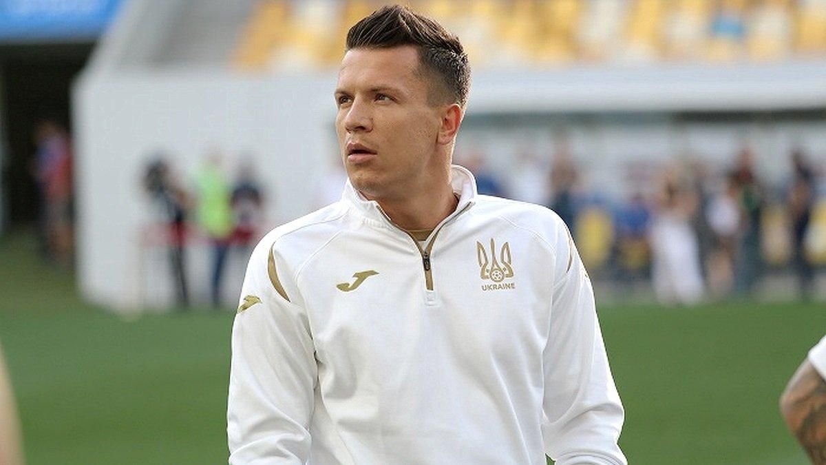 Коноплянка ще поза полем: стали відомі терміни відновлення зіркового лідера збірної Коноплянка ще поза полем: стали відомі терміни відновлення зіркового лідера збірної