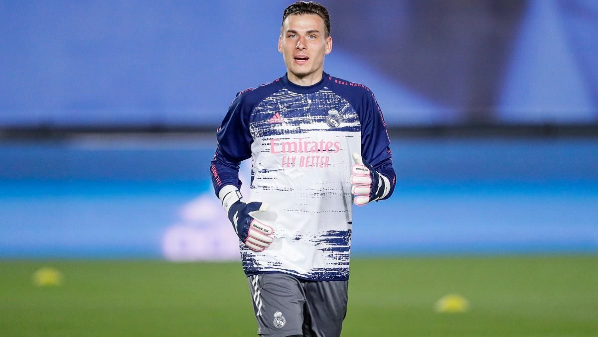 Лунін може перейти в Мілан Лунін може перейти в Мілан