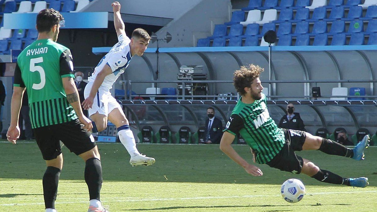 Знову найкращий: Маліновський забрав нагороду гравця квітня Аталанти Знову найкращий: Маліновський забрав нагороду гравця квітня Аталанти