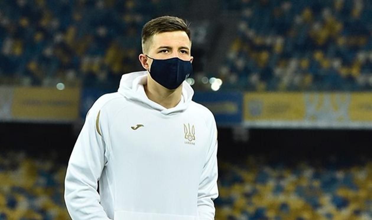 Шапаренко и Тымчик поиздевались над Трубиным: видео голов с тренировки сборной Шапаренко и Тымчик поиздевались над Трубиным: видео голов с тренировки сборной