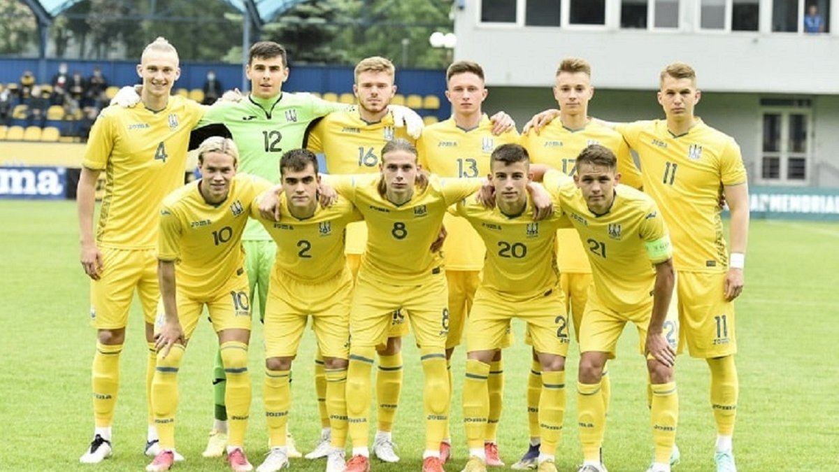"Молодежка" с поражения стартовала на турнире Лобановского "Молодежка" с поражения стартовала на турнире Лобановского