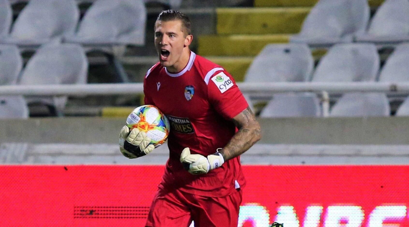 Рудько завоевал "Золотую перчатку" чемпионата Кипра Рудько завоевал "Золотую перчатку" чемпионата Кипра