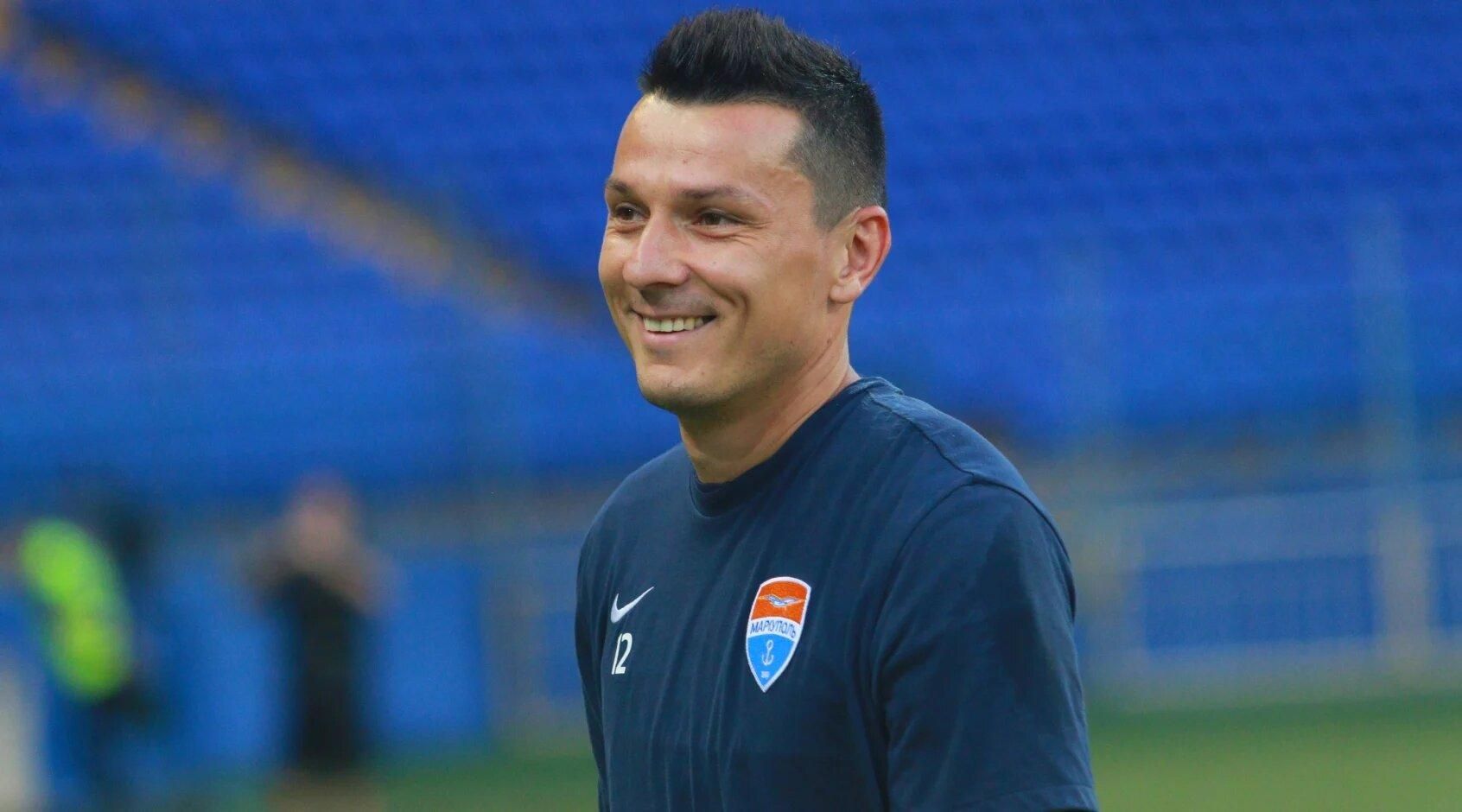 Це найближчий шлях показати, що ти бидло: Худжамов знищив "творчість" скандального Алієва Це найближчий шлях показати, що ти бидло: Худжамов знищив "творчість" скандального Алієва