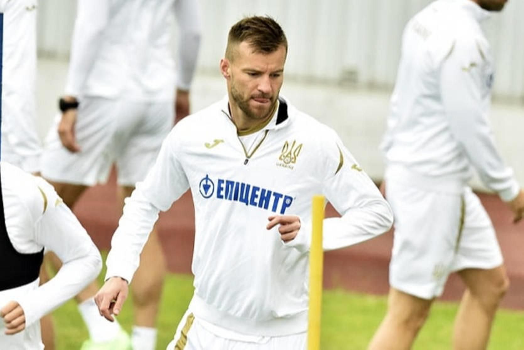 Ярмоленко отримав новий варіант продовження кар'єри в європейському топклубі Ярмоленко отримав новий варіант продовження кар'єри в європейському топклубі