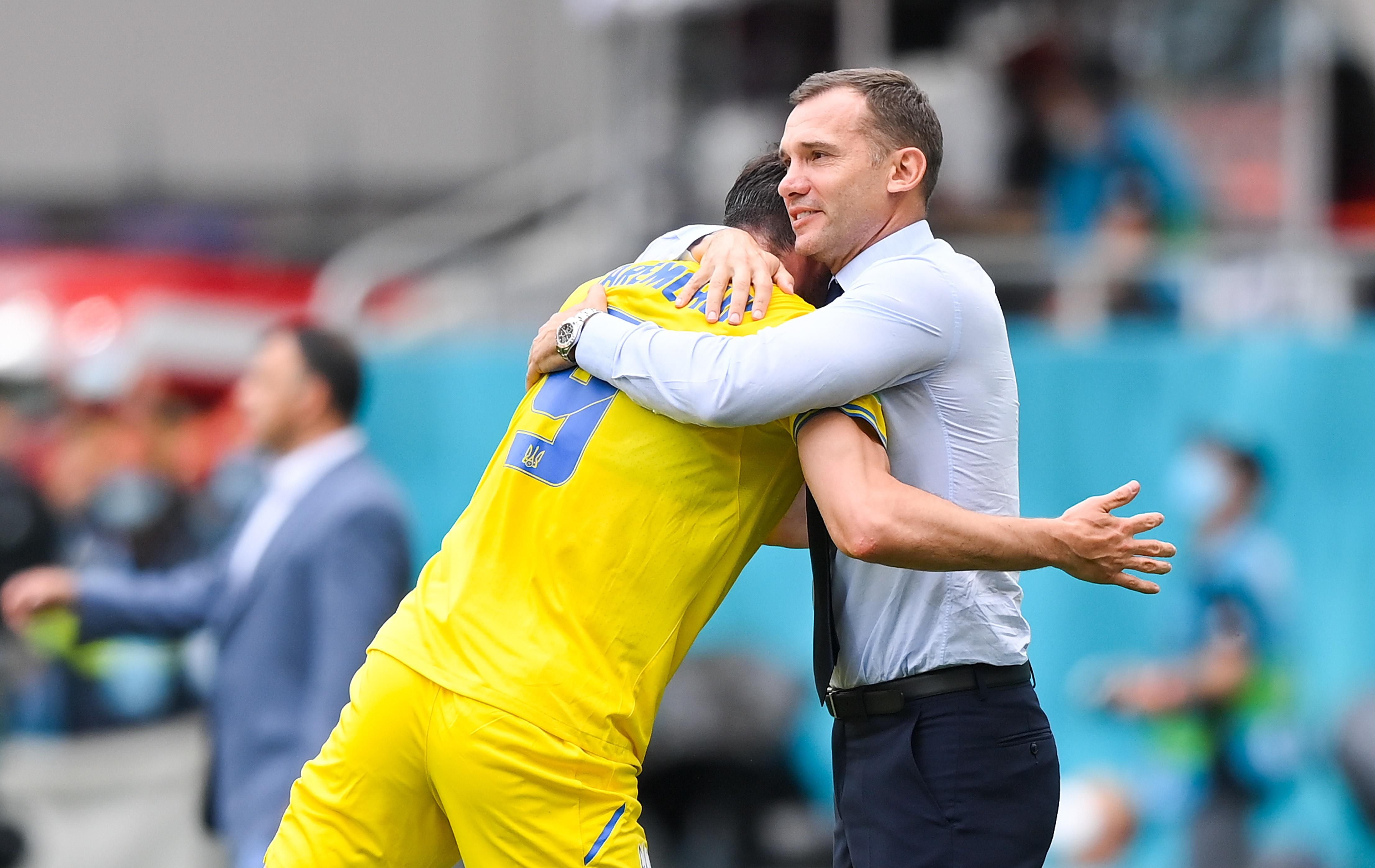 Дайджест игрового дня на Евро-2020: украинское дежавю, рекорд датчан, безумный Думфрис – видео
