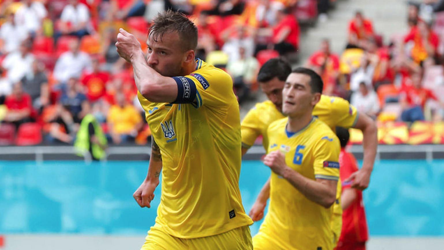 Ярмоленко обогнал Шевченко по результативности и приблизился к его голевому рекорду Ярмоленко обогнал Шевченко по результативности и приблизился к его голевому рекорду