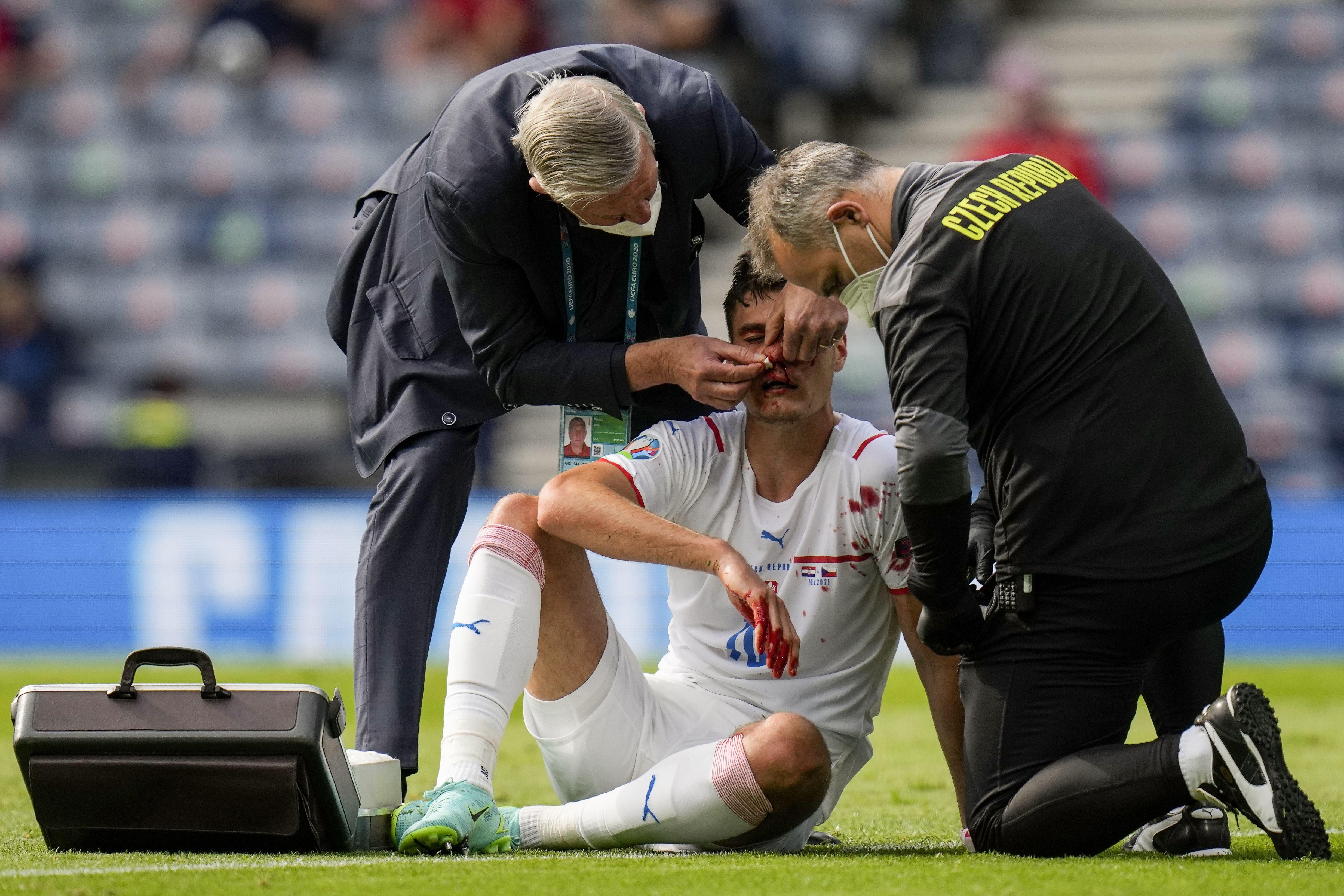 Дайджест игрового дня на Евро-2020: прагматизм Швеции, геройство Шика, британские нули – видео Дайджест игрового дня на Евро-2020: прагматизм Швеции, геройство Шика, британские нули – видео