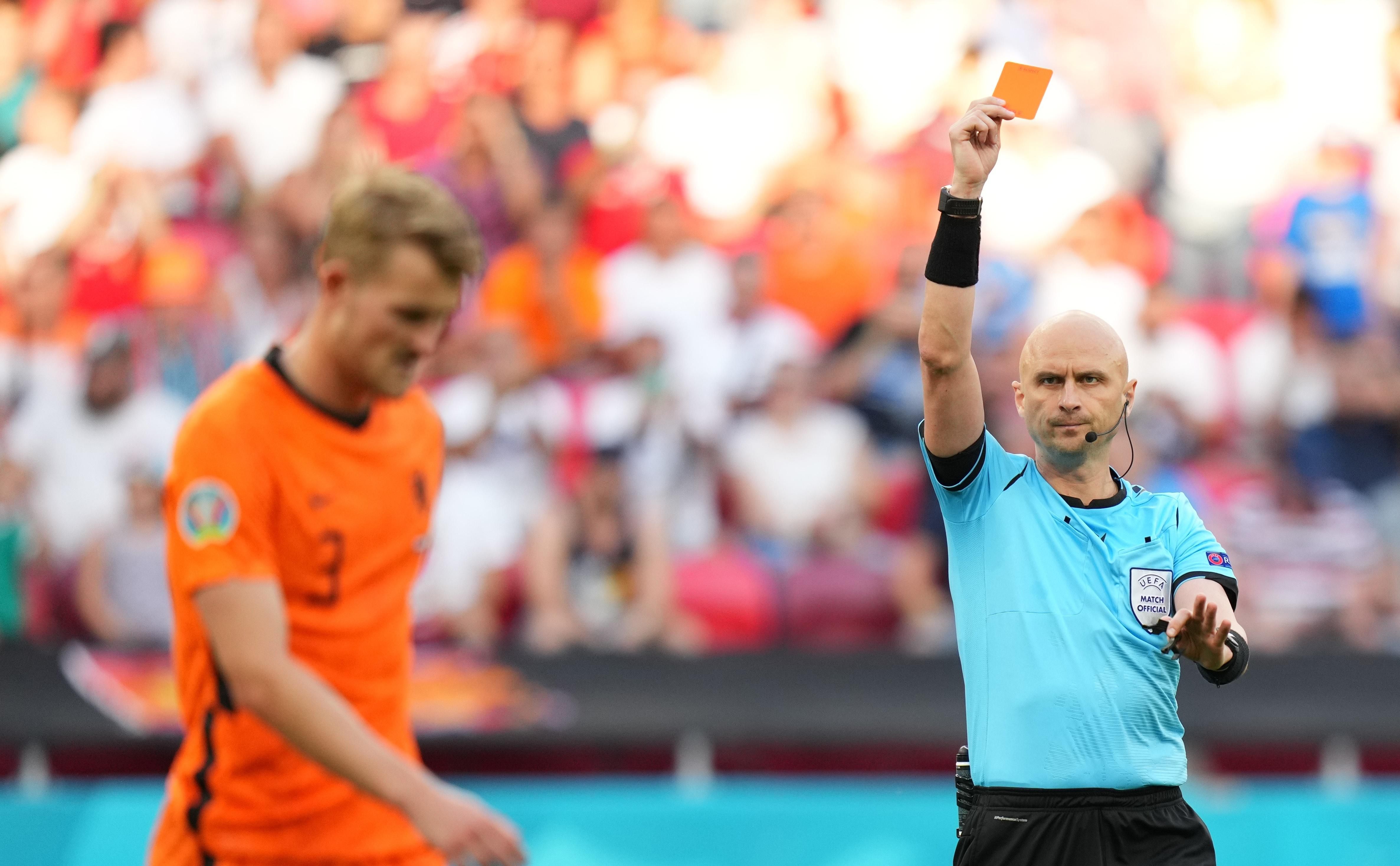 Дайджест ігрового дня на Євро-2020: Чехія виправляє наші помилки і новий чемпіон – відео Дайджест ігрового дня на Євро-2020: Чехія виправляє наші помилки і новий чемпіон – відео