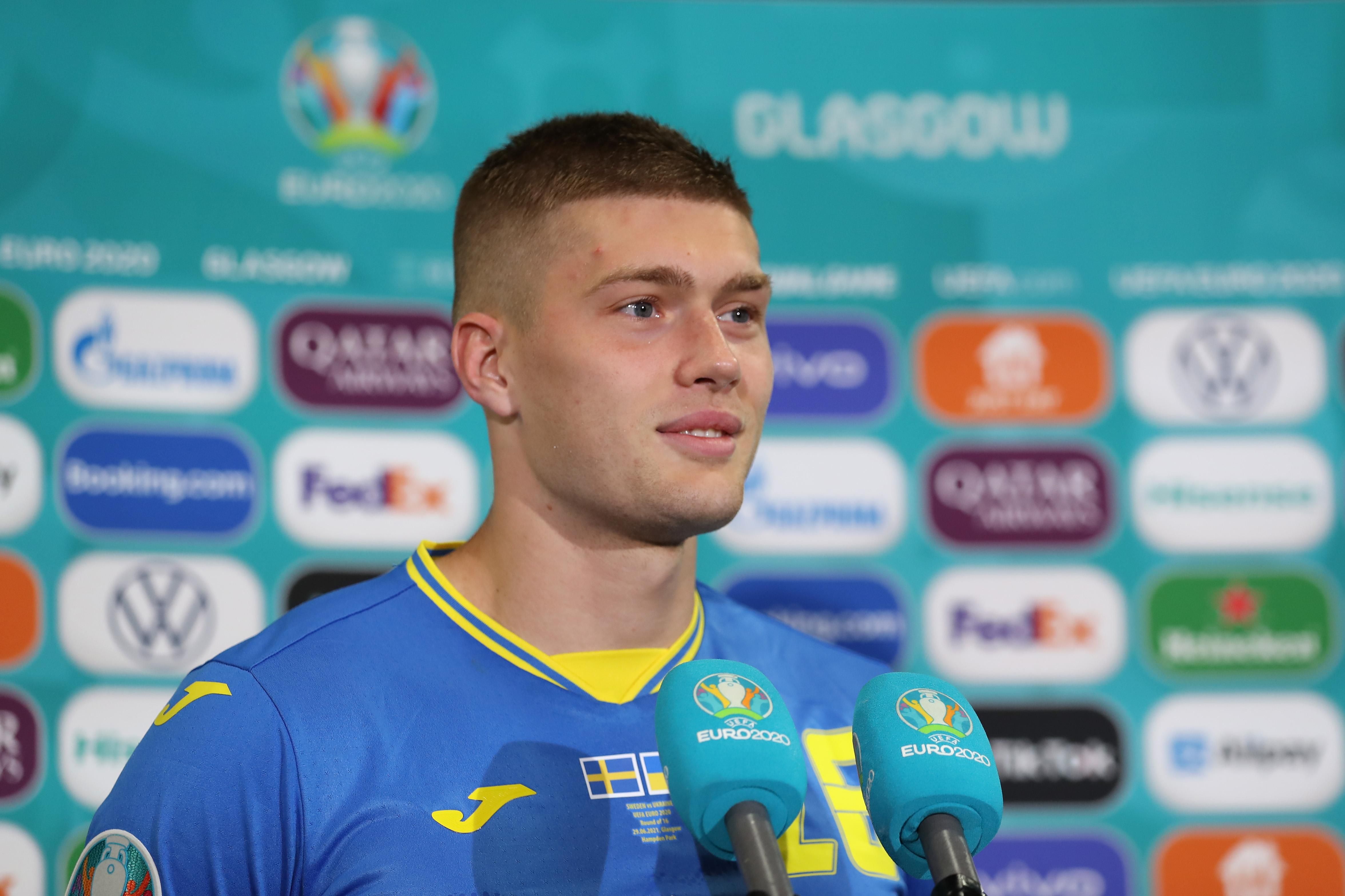 Напевно, це доля якась, – Довбик про вирішальний м'яч у ворота Швеції Напевно, це доля якась, – Довбик про вирішальний м'яч у ворота Швеції