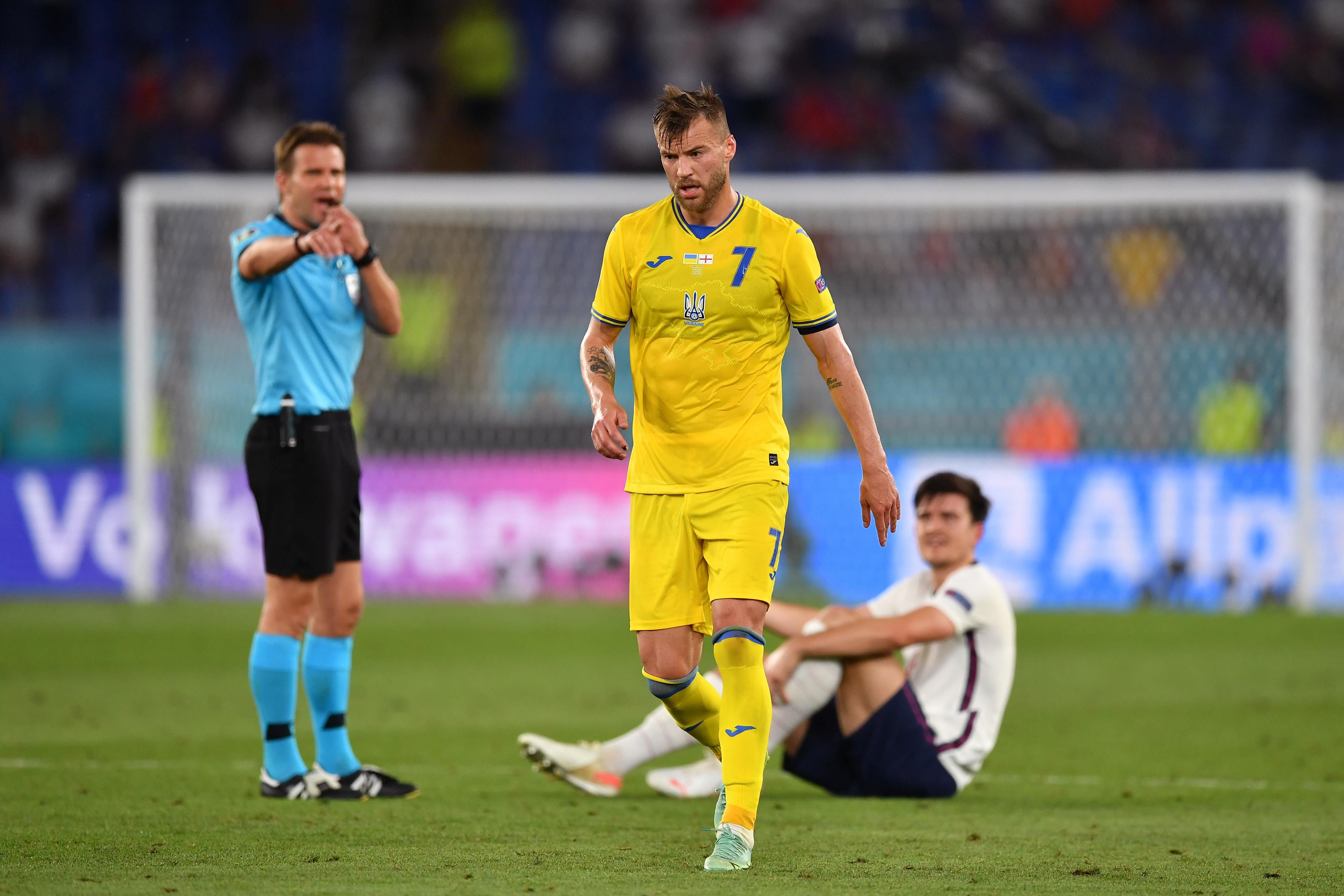 Ярмоленко виділив причини провалу у грі з Англією Ярмоленко виділив причини провалу у грі з Англією