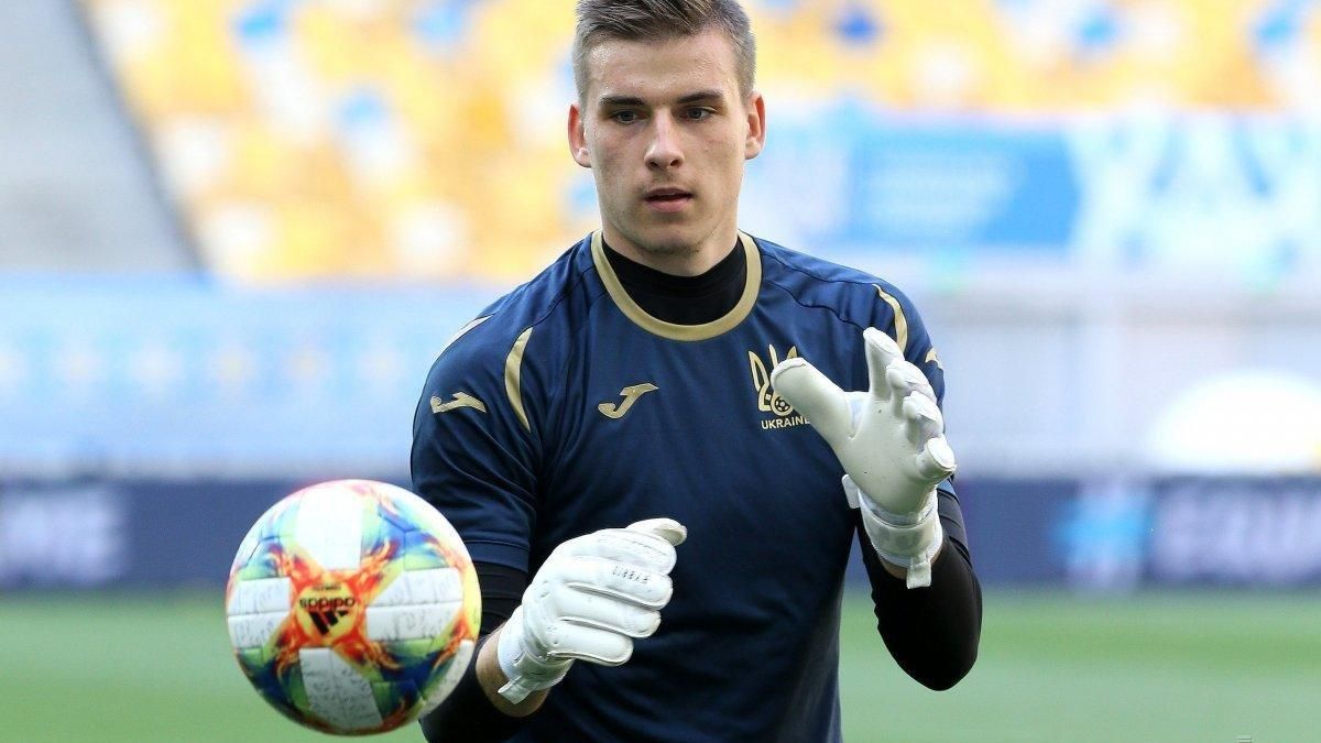 Лунін не хоче йти з Реала – українець готовий битися за основу із зірковим Куртуа  Лунін не хоче йти з Реала – українець готовий битися за основу із зірковим Куртуа