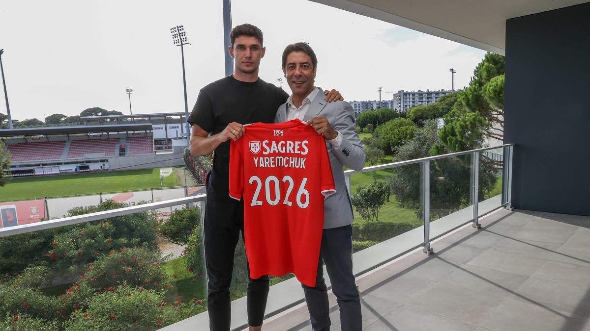 Яремчук в Бенфіці: скільки на трансфері українця заробили Динамо та Гент - 1 августа 2021 - Сборная Яремчук в Бенфіці: скільки на трансфері українця заробили Динамо та Гент - 1 августа 2021 - Сборная