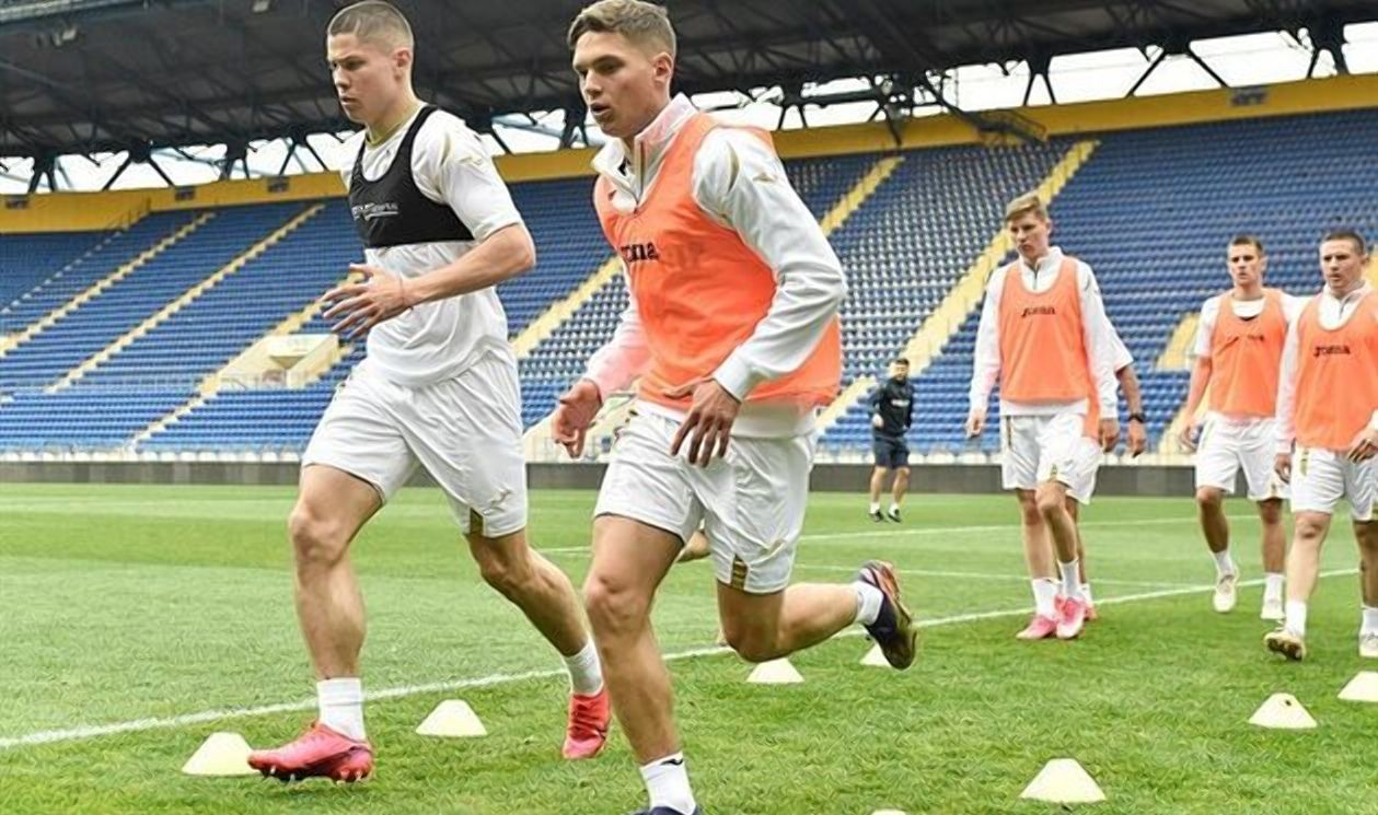 Судаков отримав повну довіру Де Дзербі – що заважає йому вийти на новий рівень - Збірна Судаков отримав повну довіру Де Дзербі – що заважає йому вийти на новий рівень - Збірна