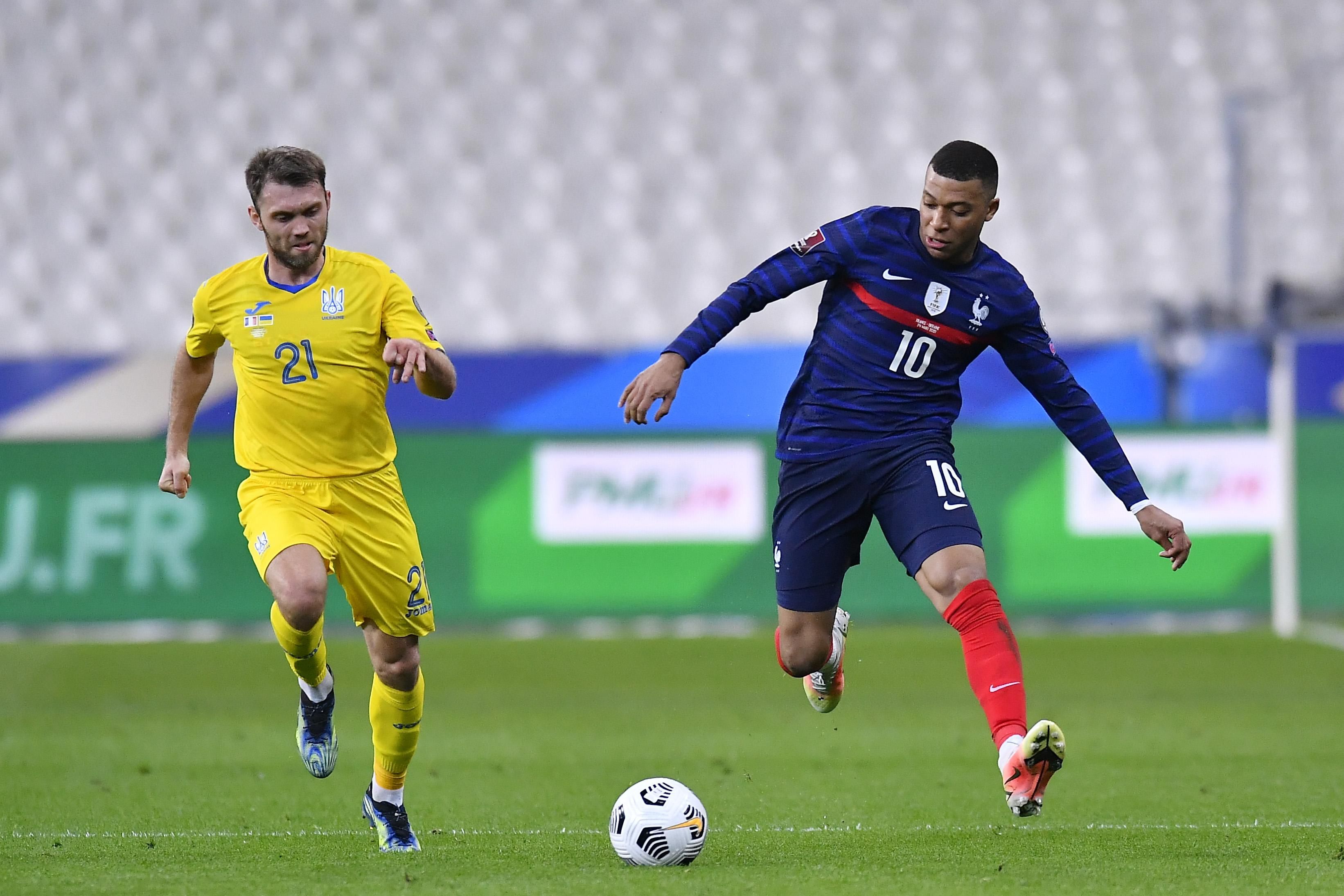 Караваєв і Мбаппе Караваєв і Мбаппе