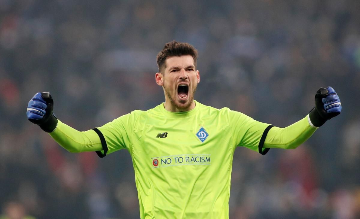 Динамо – Бенфіка: голкіпер збірної Бойко став найкращим в матчі  складі "біло-синіх" - Збірна Динамо – Бенфіка: голкіпер збірної Бойко став найкращим в матчі  складі "біло-синіх" - Збірна