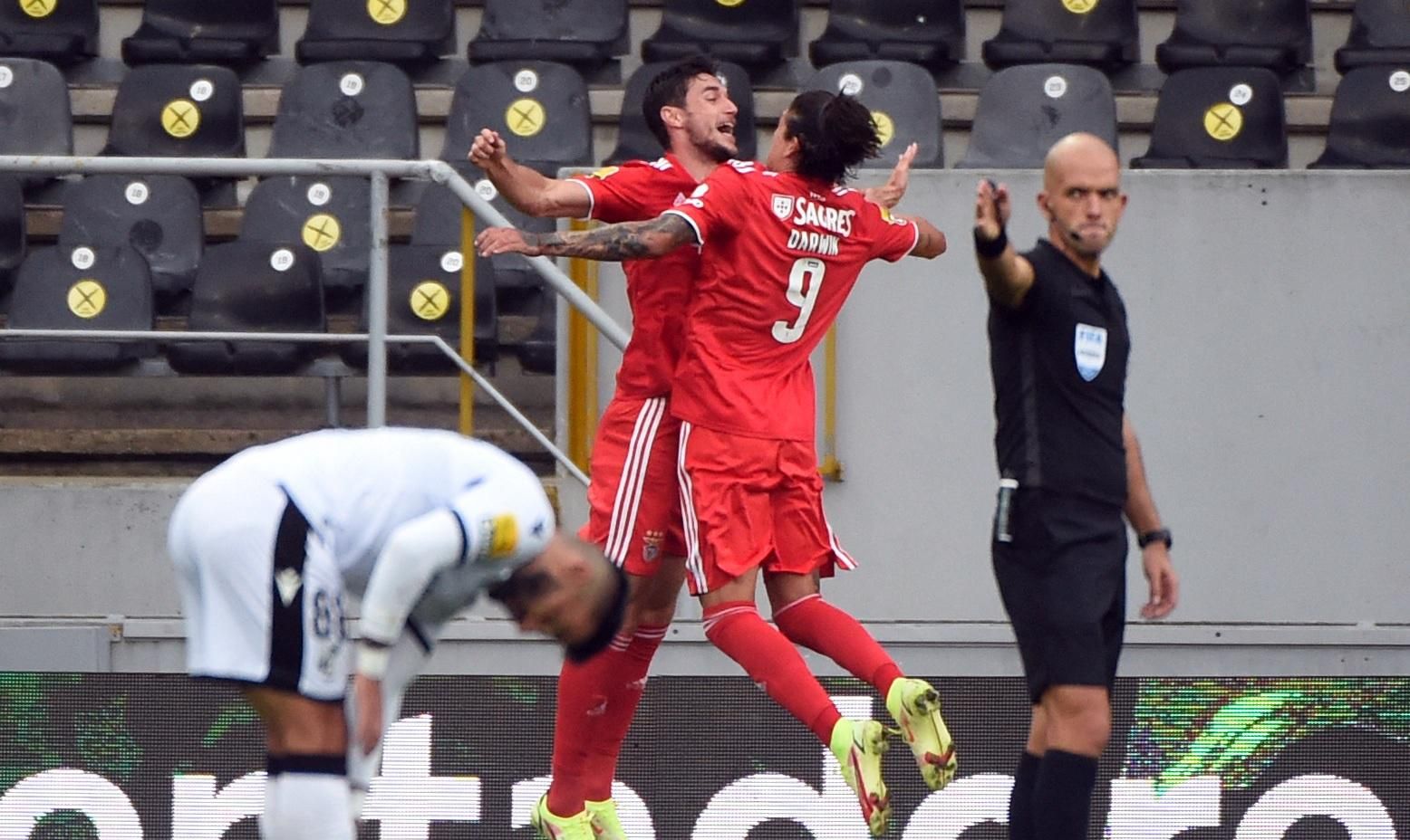 Дубль Яремчука продовжив переможну серію Бенфіки: відео видатної гри українця - Збірна Дубль Яремчука продовжив переможну серію Бенфіки: відео видатної гри українця - Збірна