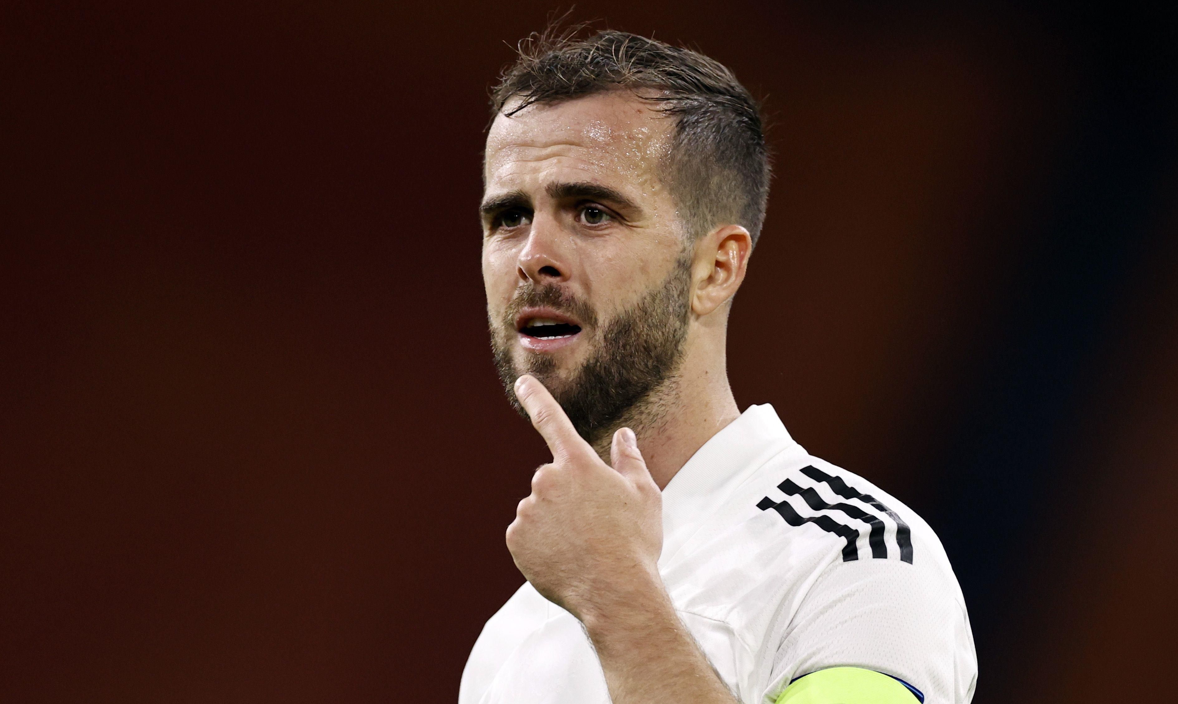 Без Пьянича и игрока Милана: Босния и Герцеговина теряет трех игроков перед матчем с Украиной - Сборная Без Пьянича и игрока Милана: Босния и Герцеговина теряет трех игроков перед матчем с Украиной - Сборная