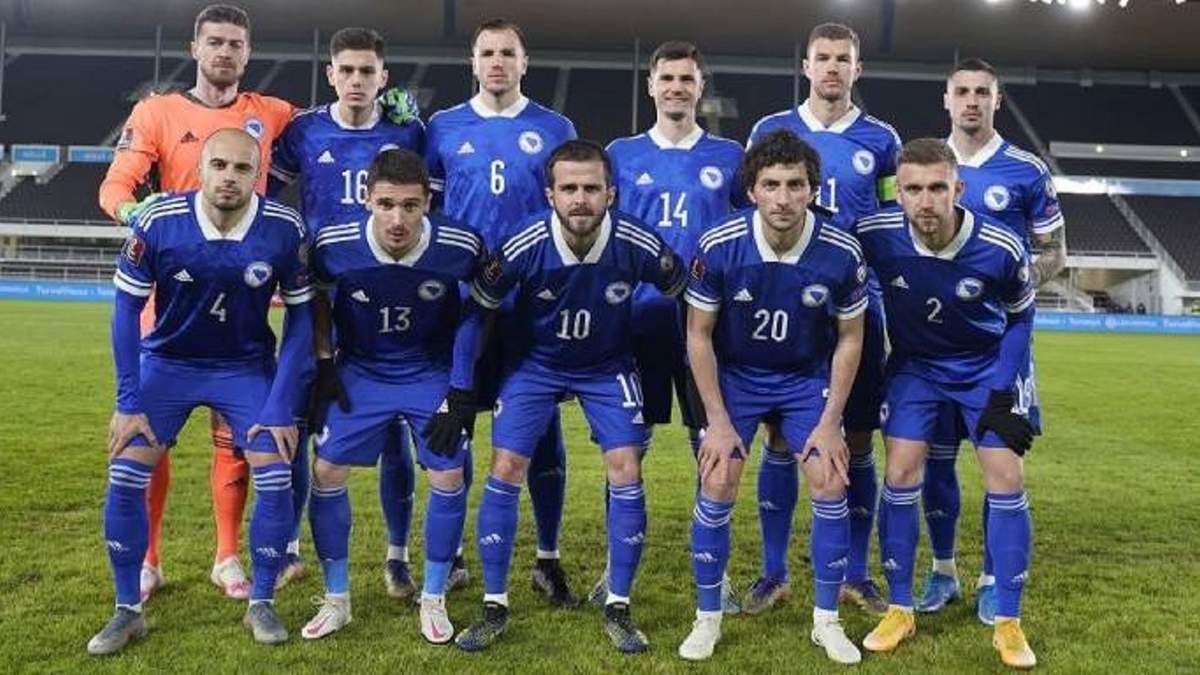 Подарунок долі: боснійці продовжують втрачати гравців перед матчем з Україною - Збірна