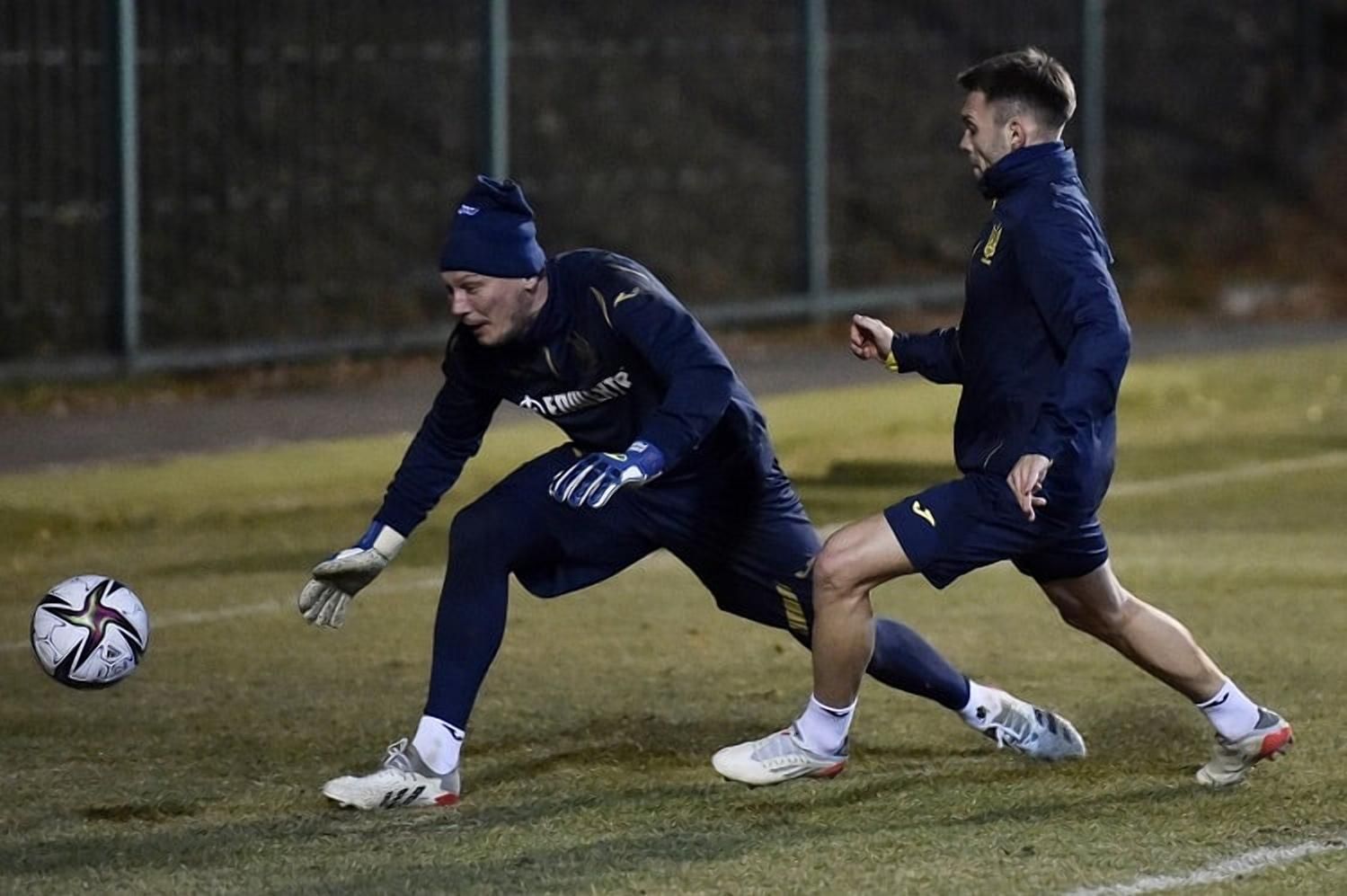 Особливо не стежив за ними, – Пятов не боїться матчу проти Шотландії - Збірна Особливо не стежив за ними, – Пятов не боїться матчу проти Шотландії - Збірна