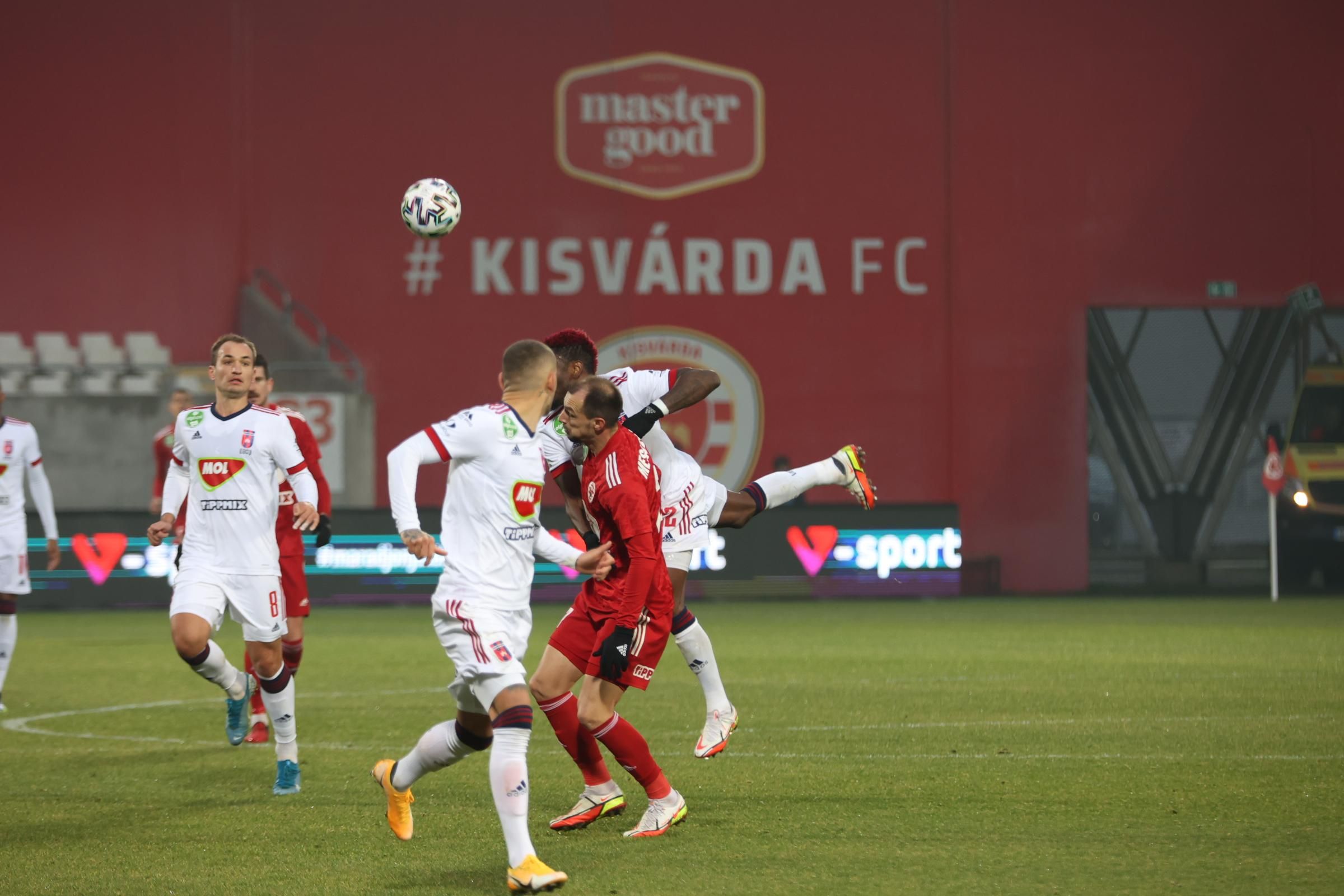 Команда Петряка та Макаренка програла українське дербі в Угорщині: в одного українця асист - Збірна Команда Петряка та Макаренка програла українське дербі в Угорщині: в одного українця асист - Збірна