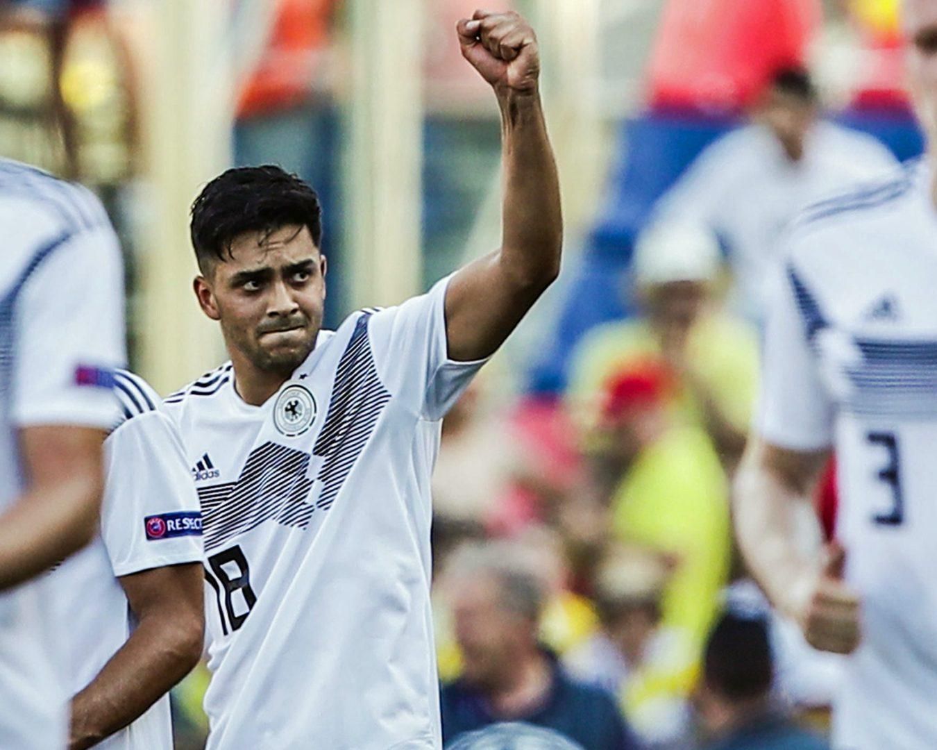 Дженоа може підписати гравця збірної Німеччини – Шевченко може не дочекатися на зірку - Збірна Дженоа може підписати гравця збірної Німеччини – Шевченко може не дочекатися на зірку - Збірна