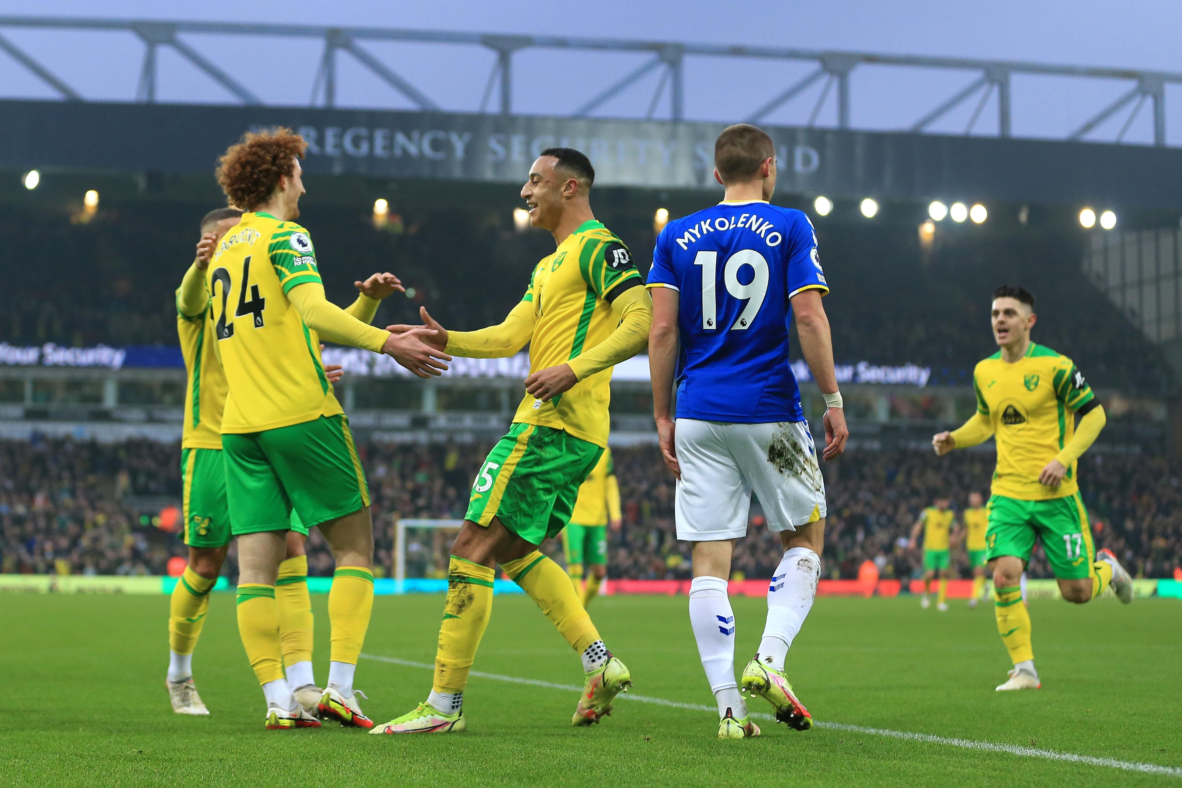 Миколенко против Норвича Миколенко против Норвича