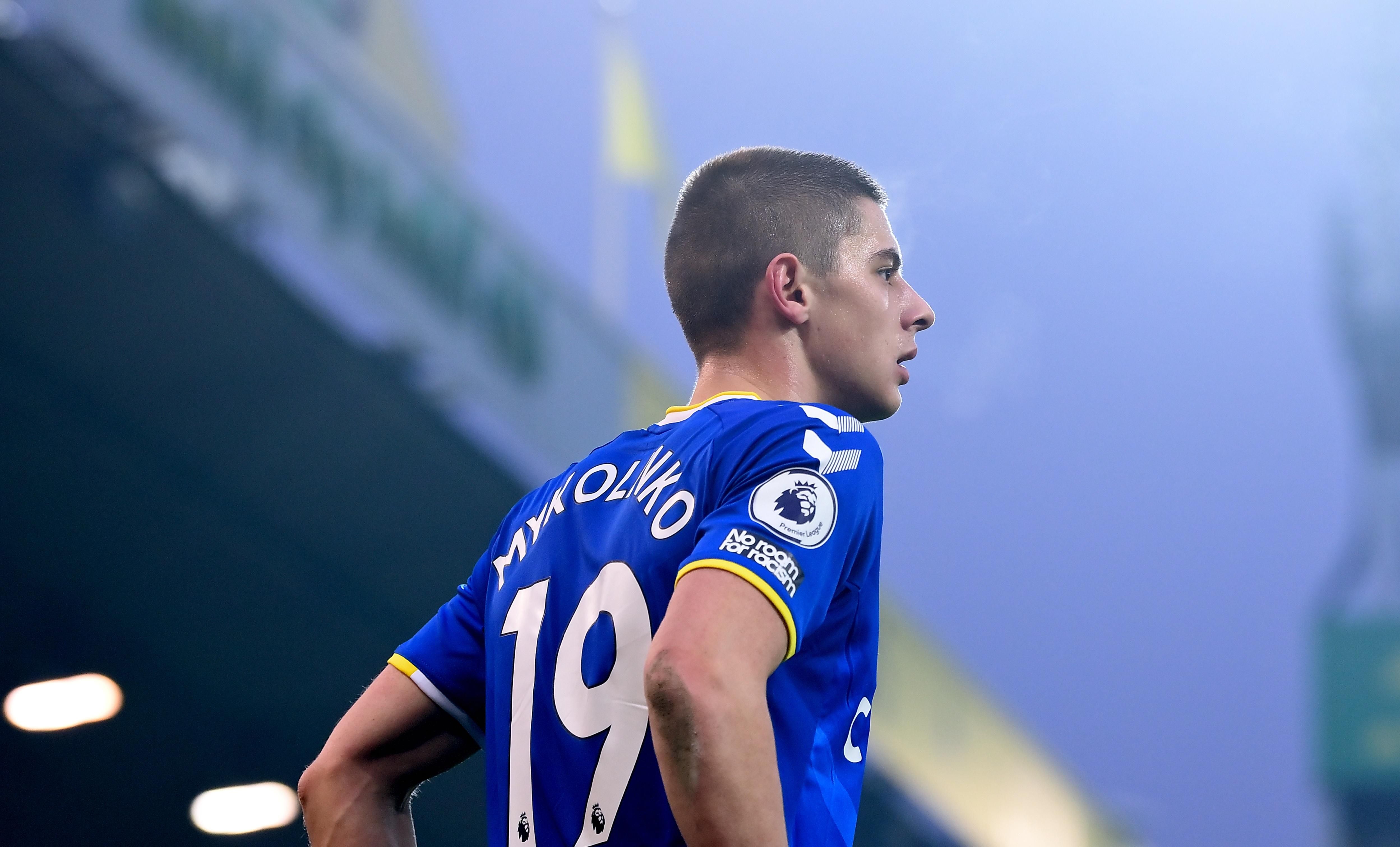 "Вместе с чемпионом": Миколенко встретился с Усиком и обменялся сувенирами - Сборная "Вместе с чемпионом": Миколенко встретился с Усиком и обменялся сувенирами - Сборная