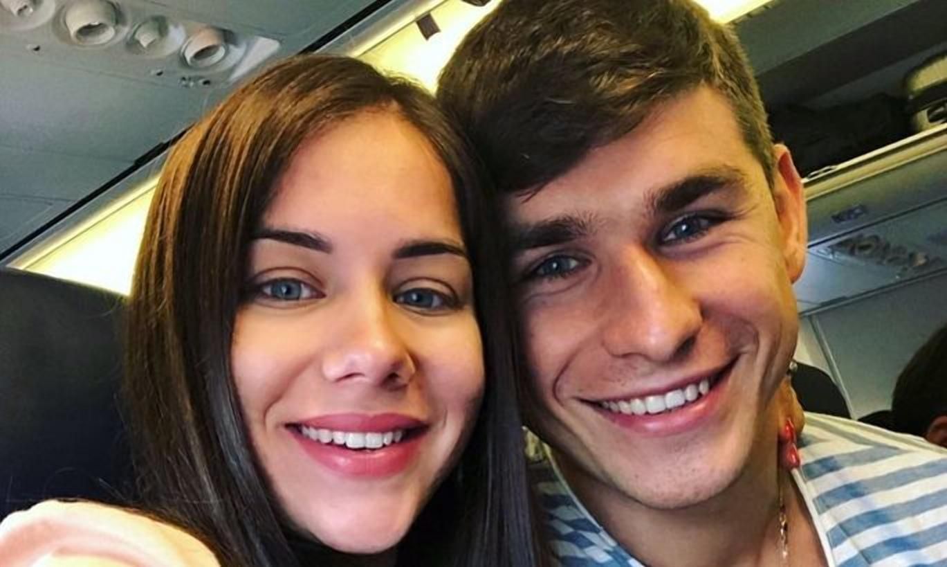 "Йоб**ый стыд", – сеть взорвалась из-за поста жены Малиновского о дружбе Украины с Россией - Сборная "Йоб**ый стыд", – сеть взорвалась из-за поста жены Малиновского о дружбе Украины с Россией - Сборная