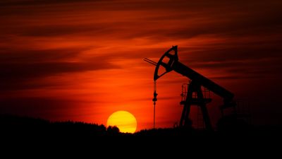 Нафтове ембарго все ближче: як це можуть використати інвестори з України